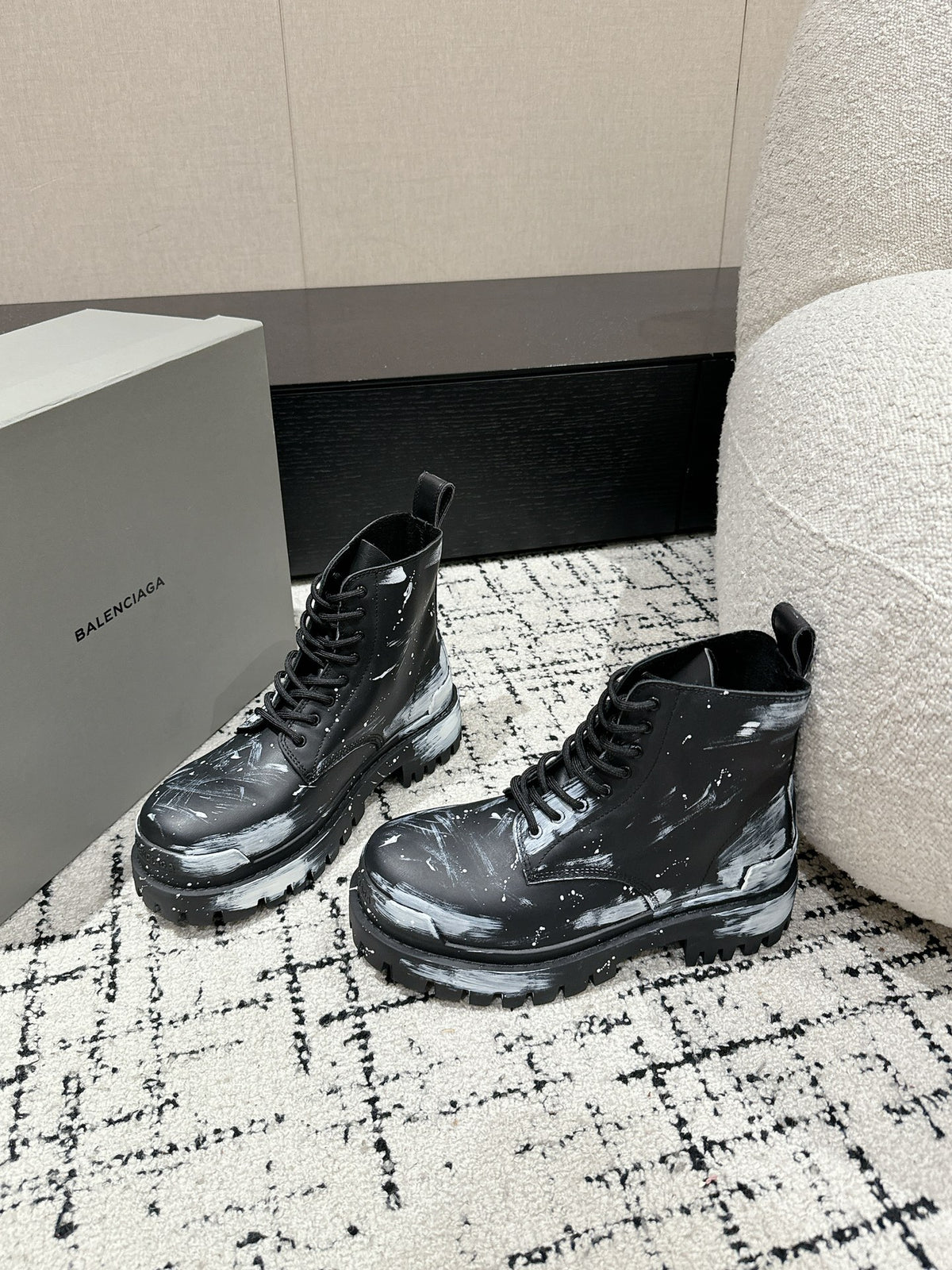 Balenciaga Black Boots EU 35-44 - detail image 3