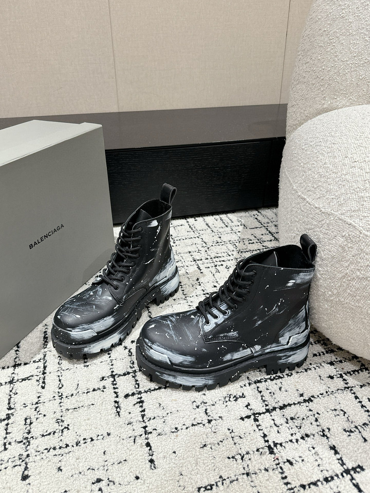 Balenciaga Multicolor Designer Shoes EU 35-39 Edition 85