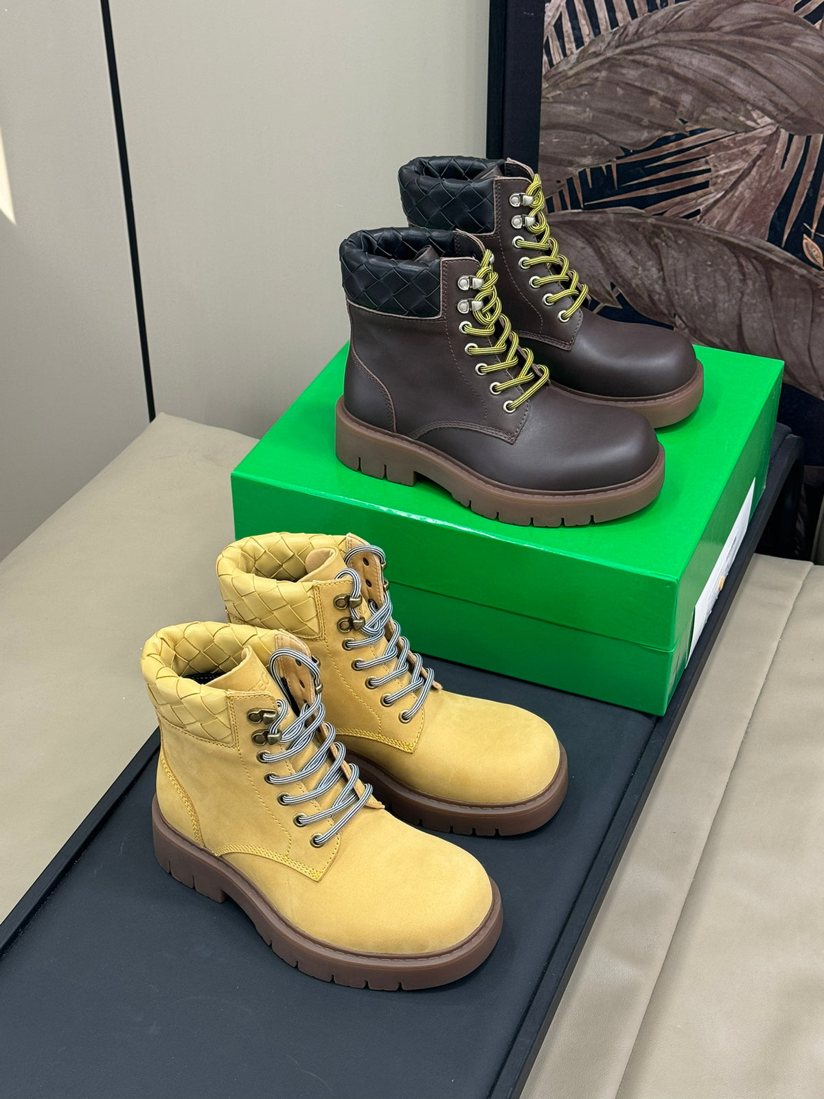 Bottega Veneta Black & Green Designer Shoes EU 35-45 Edition 19