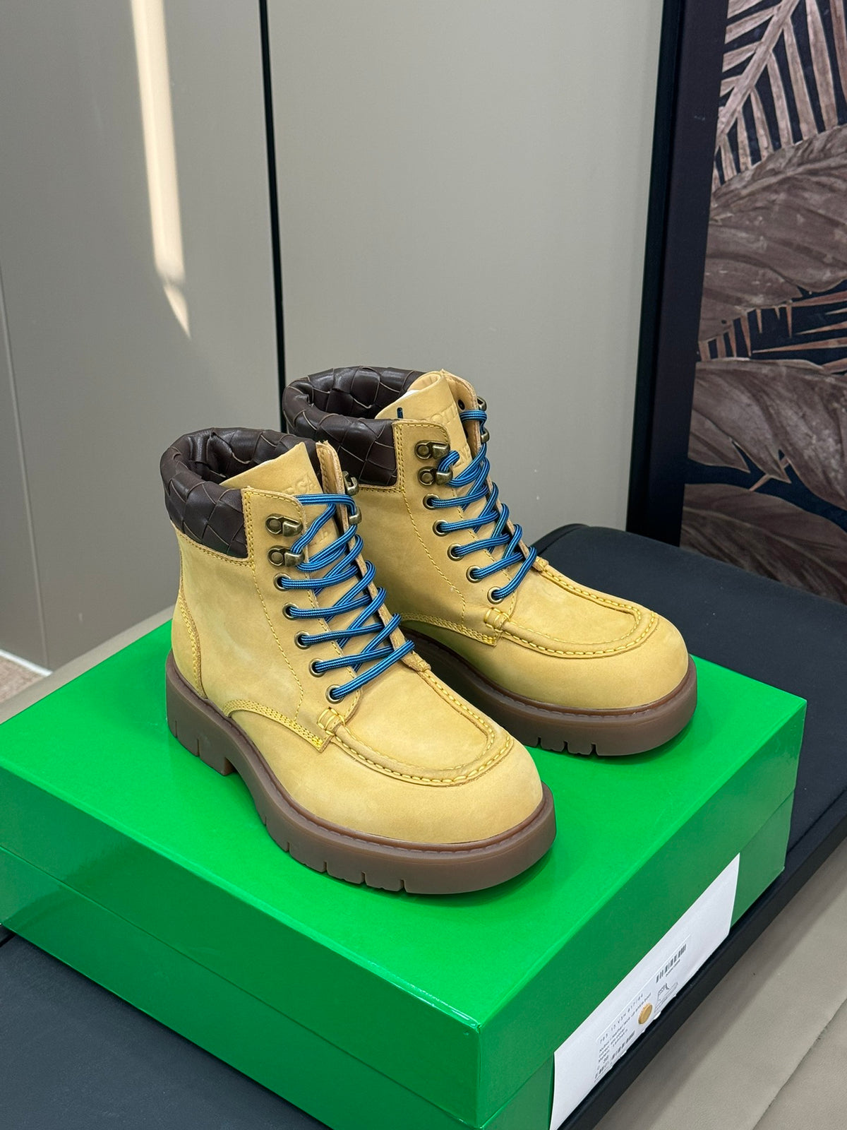 Bottega Veneta Green & Gold Boots EU 35-45 - detail image 3