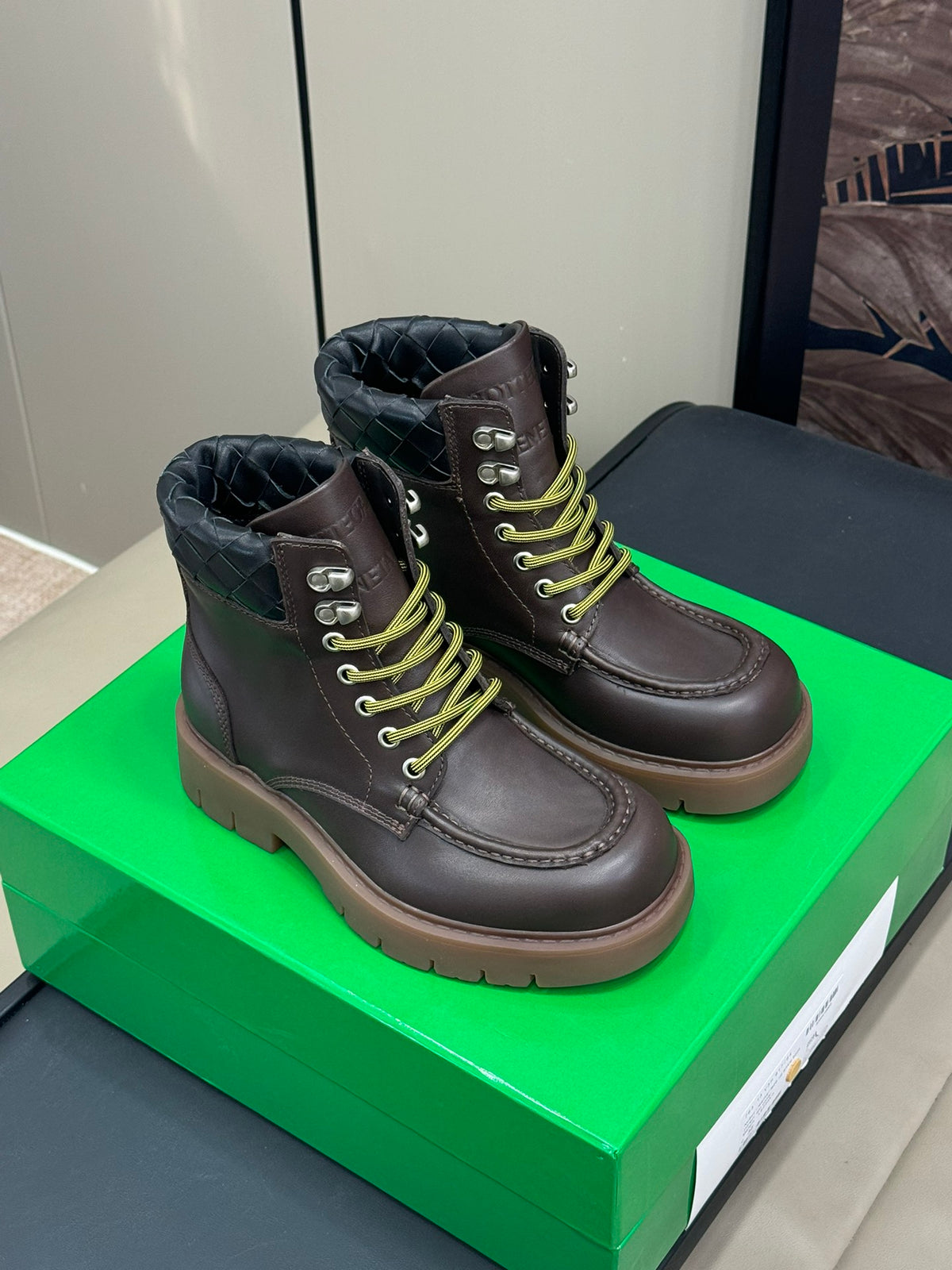 Bottega Veneta Black & Green Designer Shoes EU 35-45 Edition 18 - detail image 3