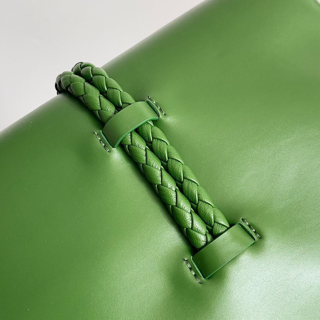 Bottega Veneta 806030 Green Designer Handbag - detail image 6
