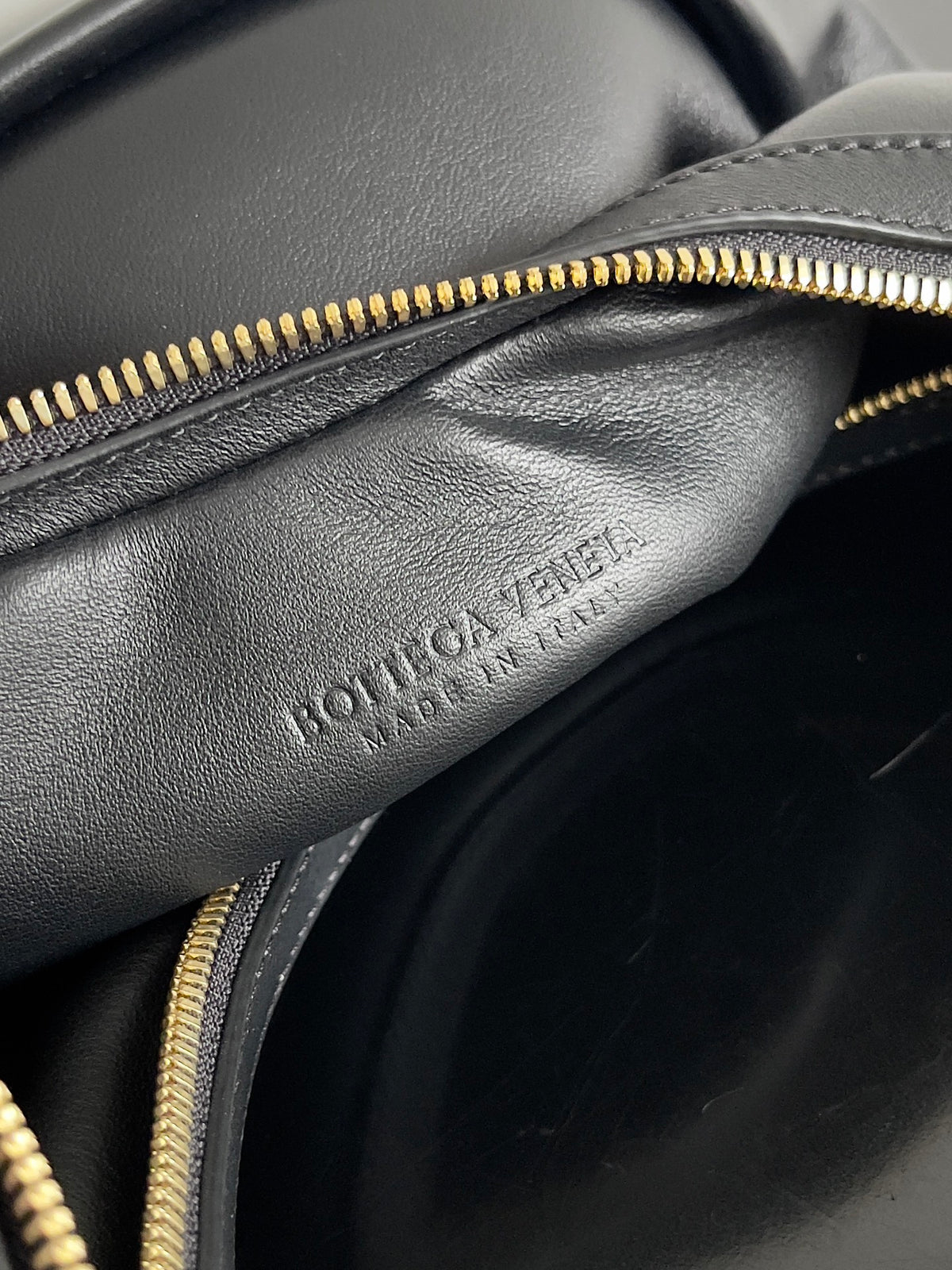 Bottega Veneta 794902 Black Designer Handbag Edition 2 - detail image 7