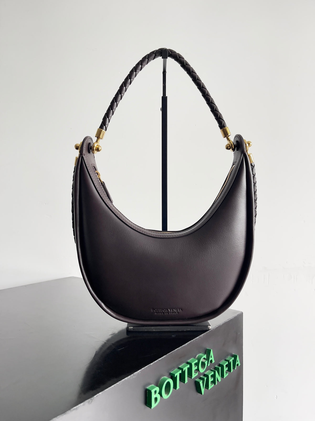 Bottega Veneta 794902 Black Designer Handbag