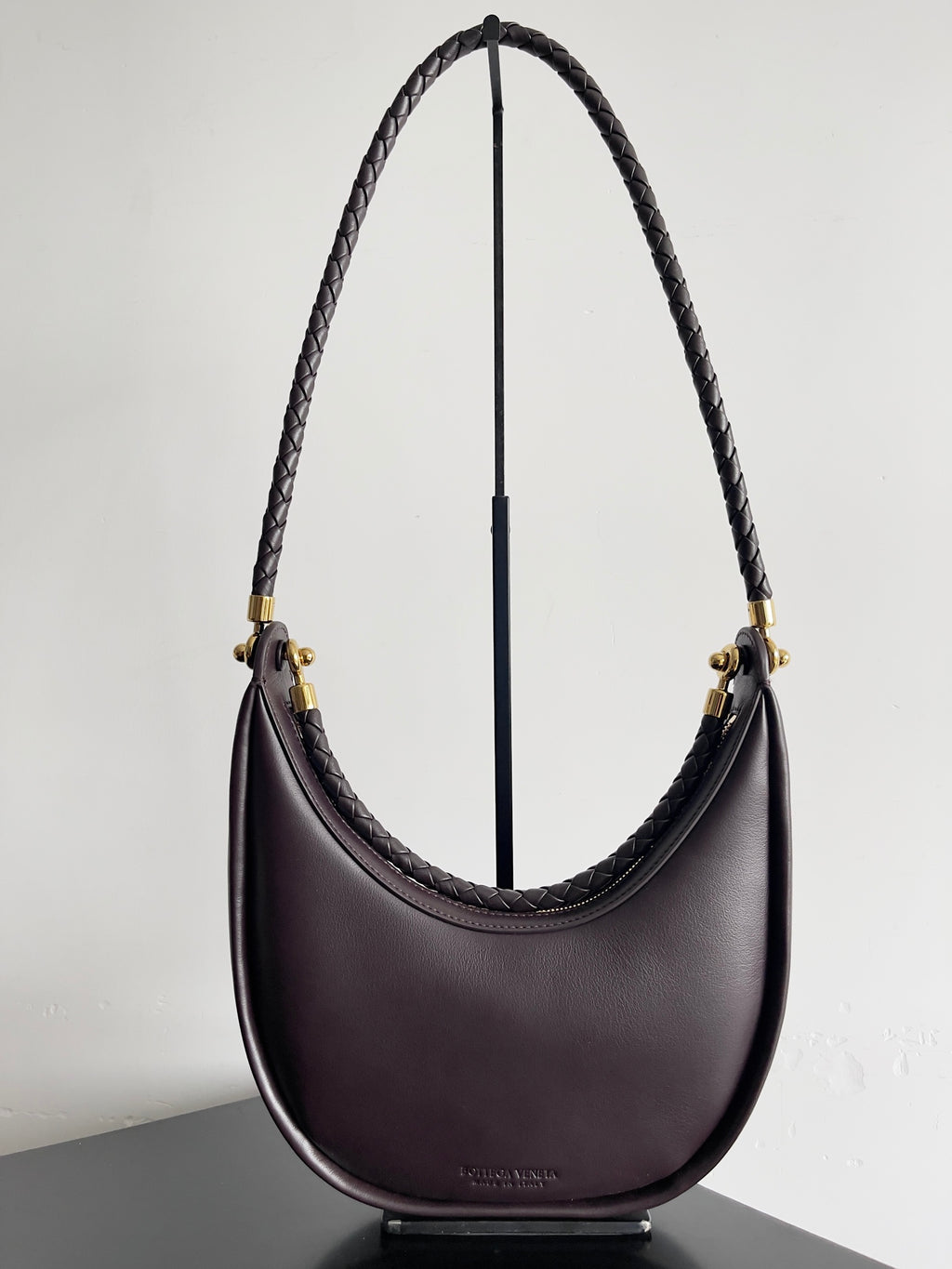 Bottega Veneta 794902 Black Designer Handbag - detail image 3