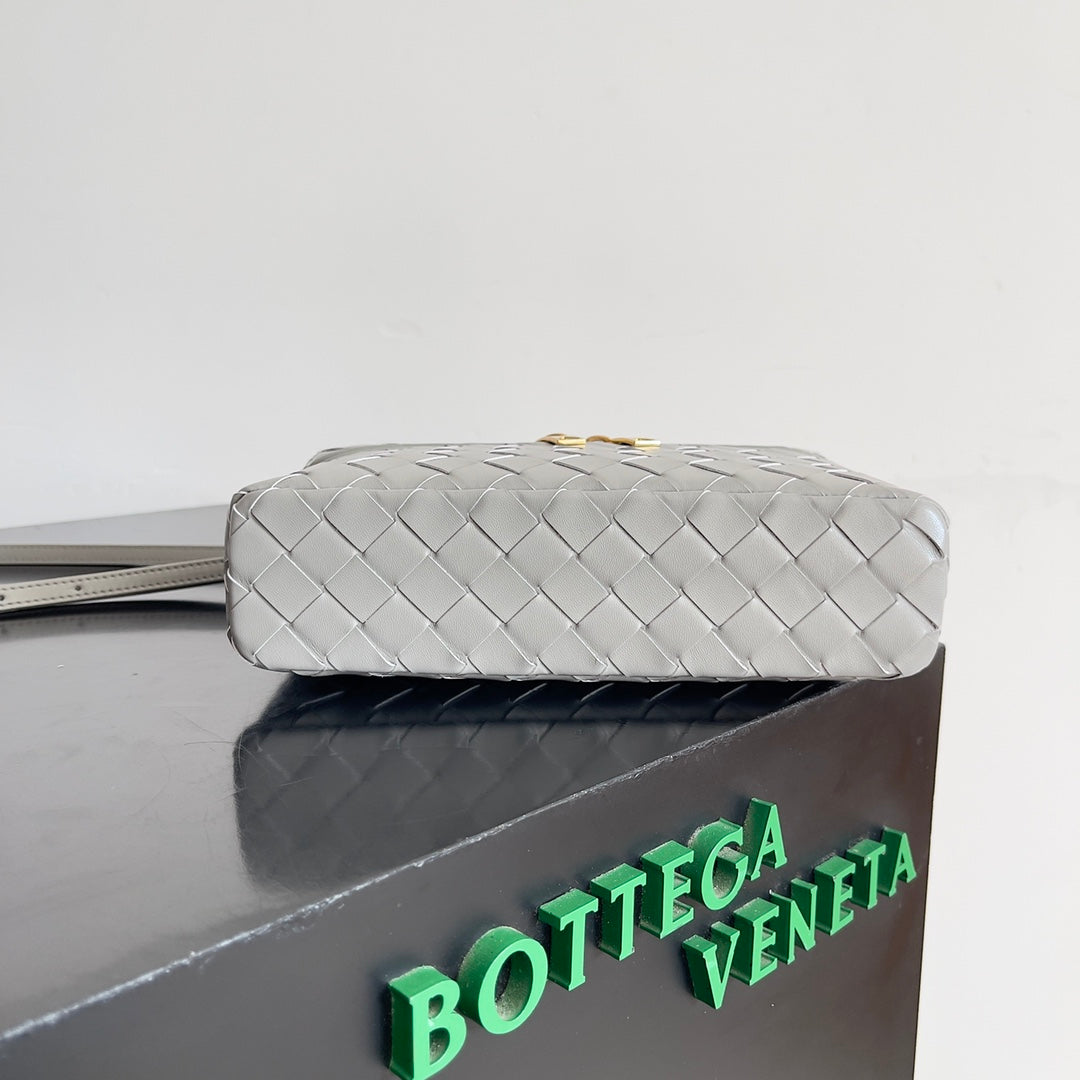 Bottega Veneta 789109 Gray Designer Handbag Edition 4 - detail image 4