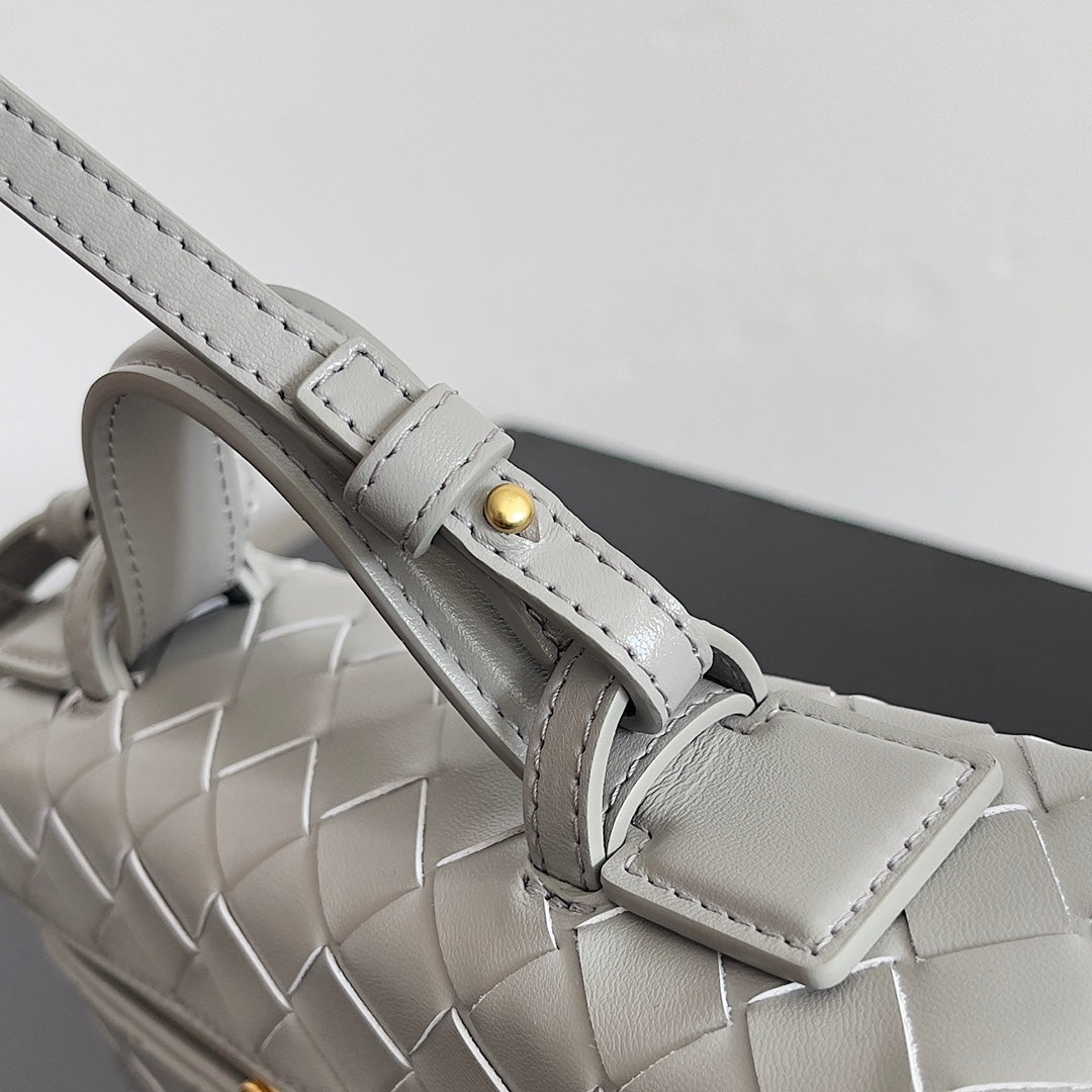 Bottega Veneta 789109 Gray Designer Handbag Edition 4 - detail image 5