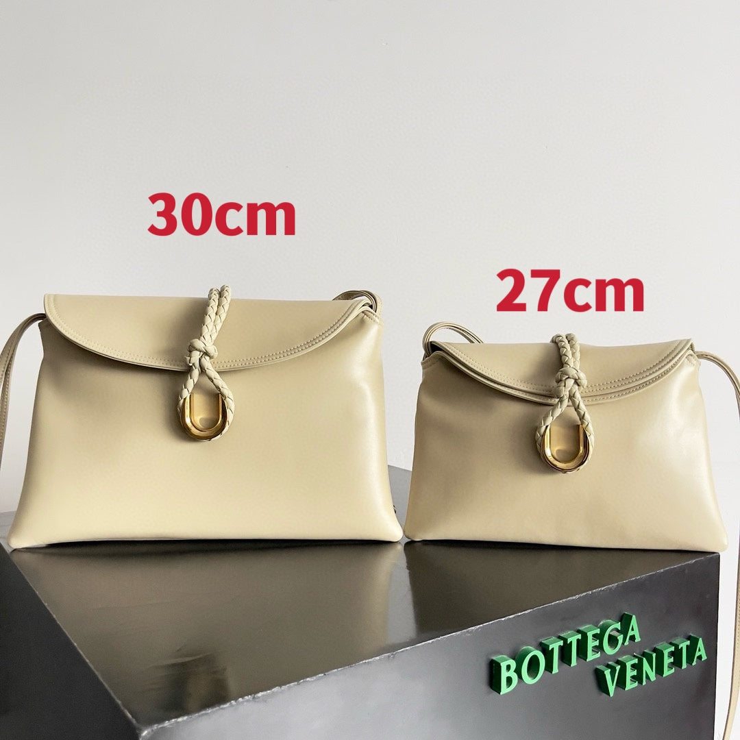 Bottega Veneta Gold & Brown Designer Handbag Edition 2