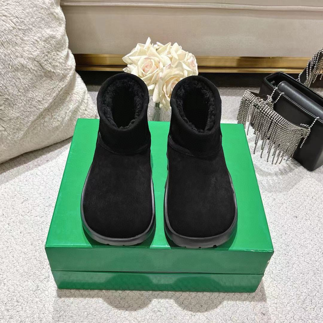 Bottega Veneta Black & Green Designer Shoes EU 35-45 Edition 16
