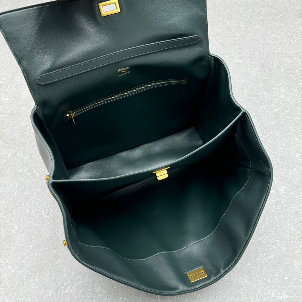 Balenciaga 92866MEDIUM Green & Black Designer Handbag - detail image 7