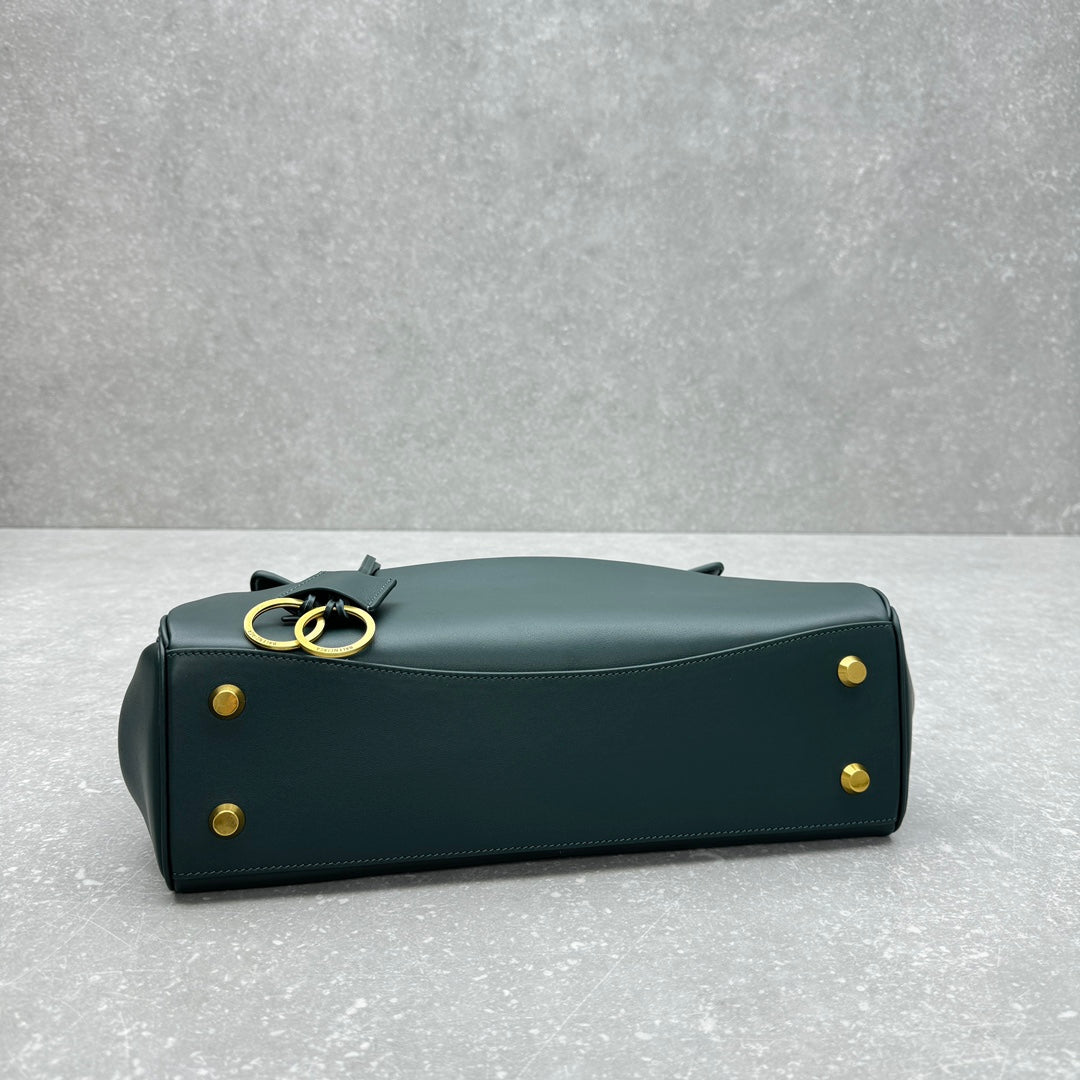 Balenciaga 92866MEDIUM Green & Black Designer Handbag - detail image 4