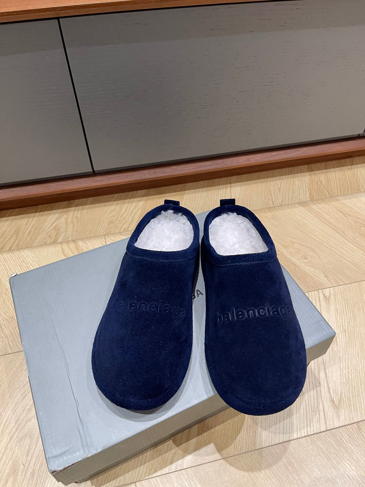 Balenciaga Black & Blue Designer Shoes EU 35-39 Edition 2 - detail image 2