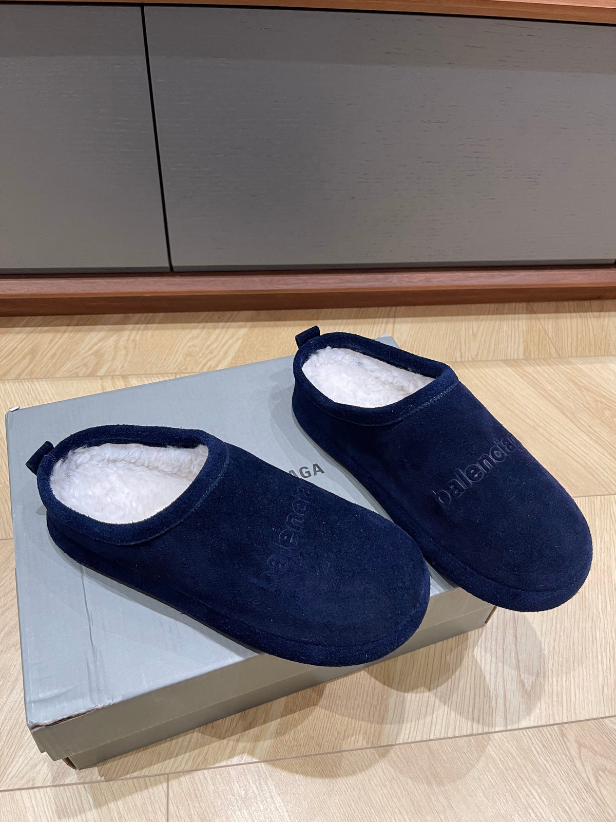 Balenciaga Black & Blue Designer Shoes EU 35-39 Edition 2 - detail image 3