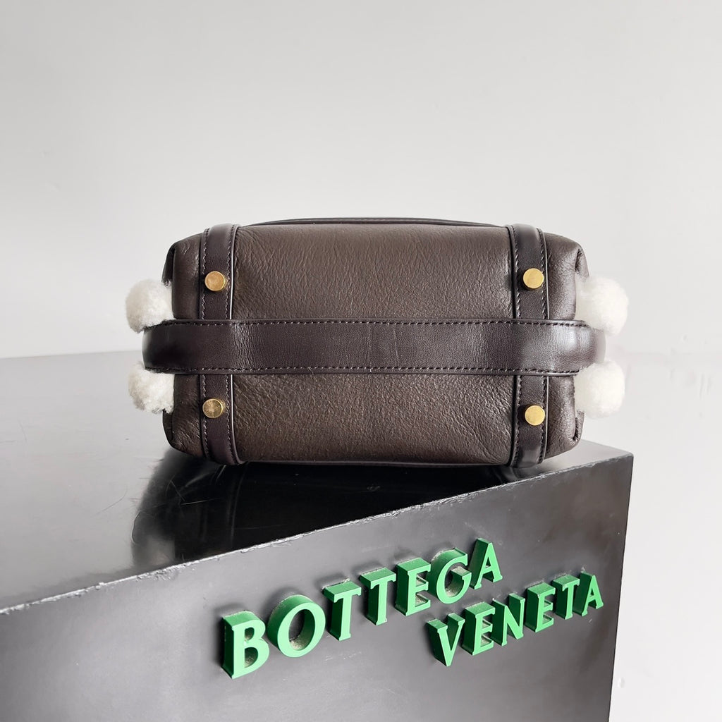 Bottega Veneta 806125 Black Mini Bag - detail image 4