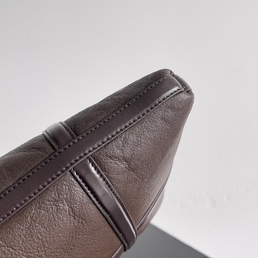 Bottega Veneta 806093 Brown Designer Handbag - detail image 5