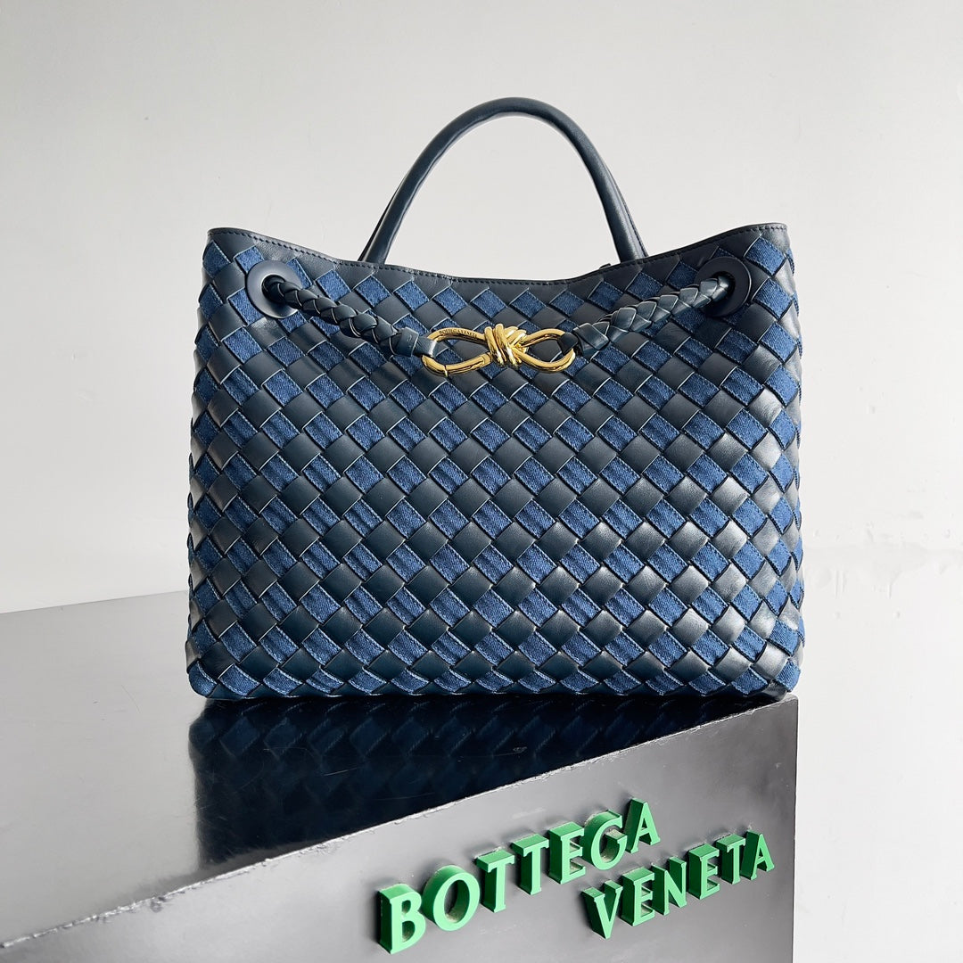 Bottega Veneta 743572 Black & Blue Designer Wallet