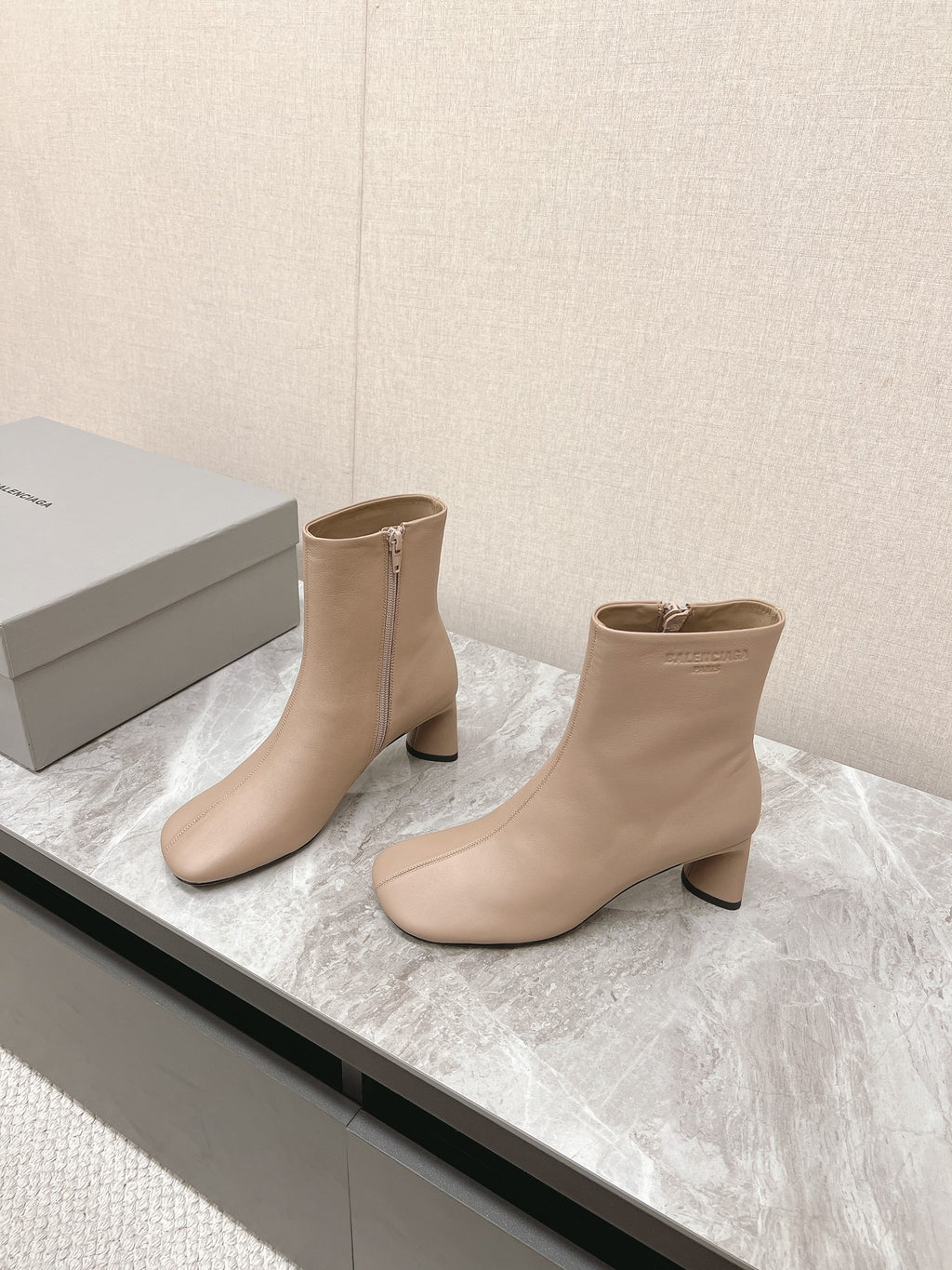 Balenciaga Brown Designer Shoes EU 35-41 Edition 4 - detail image 3