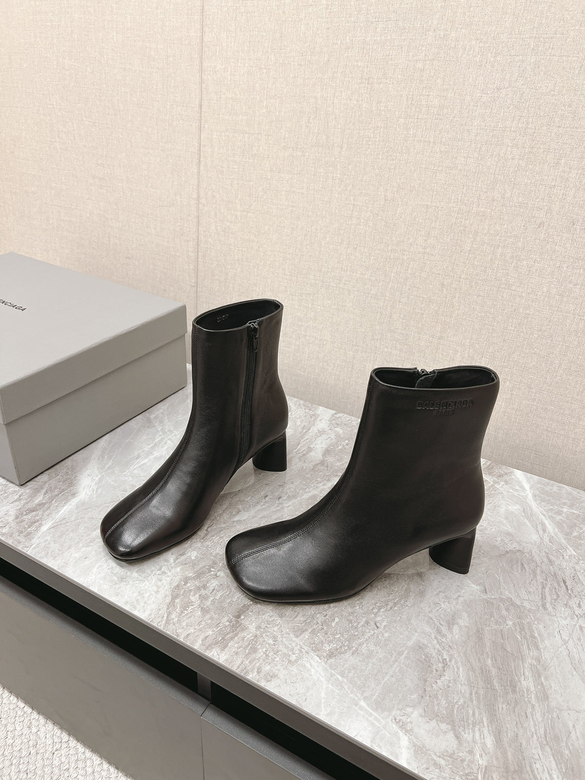 Balenciaga Black Boots EU 35-41 Edition 6 - detail image 3