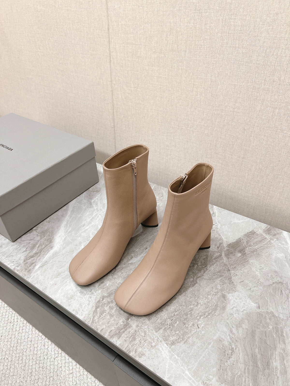 Balenciaga Brown Designer Shoes EU 35-41 Edition 4 - detail image 2