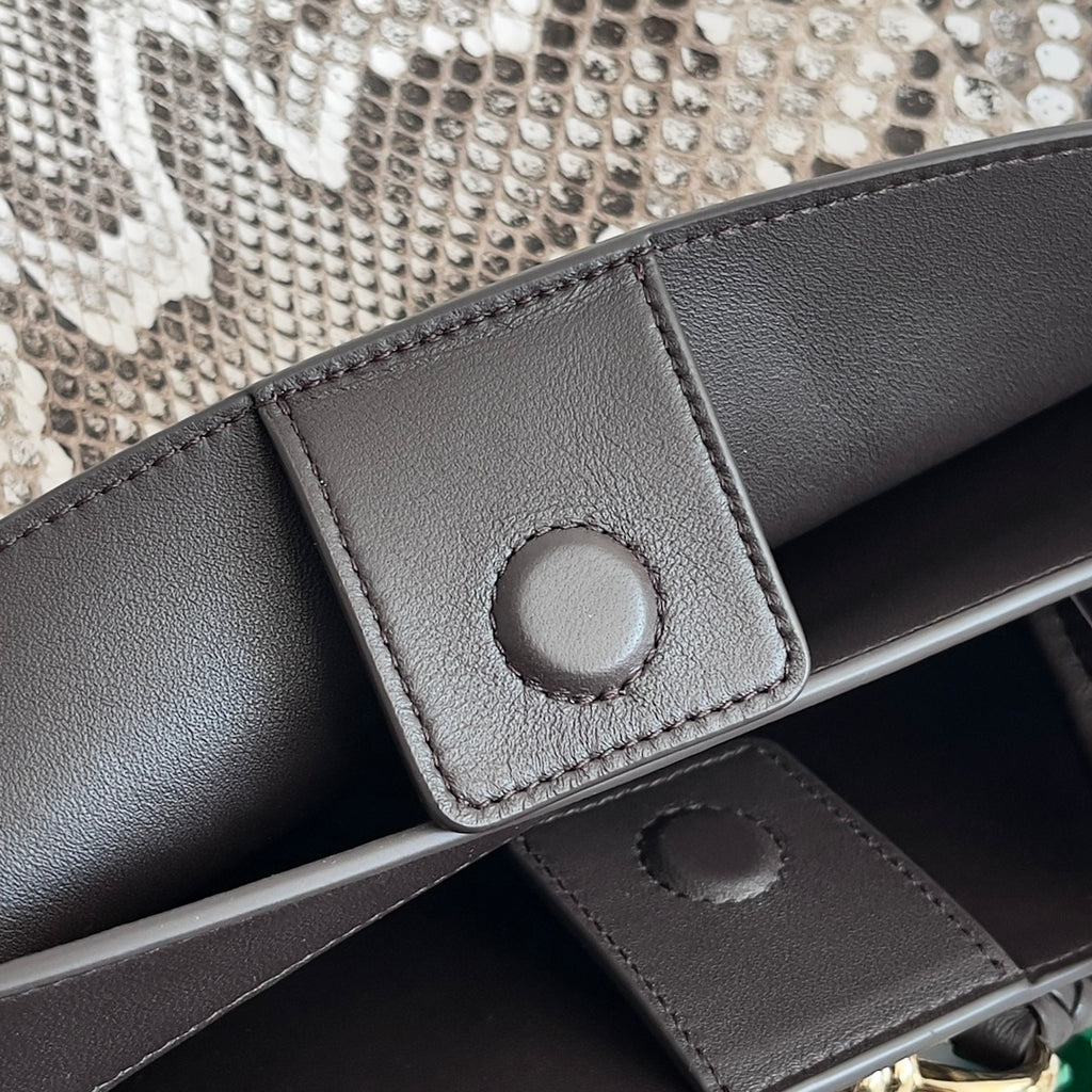 Bottega Veneta 743572 Black Designer Handbag Edition 7 - detail image 7
