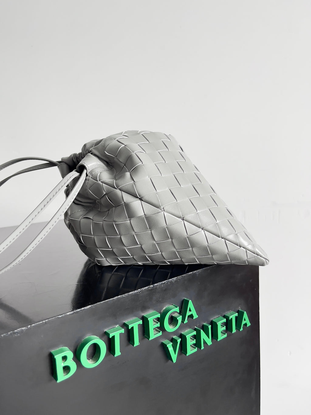Bottega Veneta 796728 Black Hobo Bag Edition 7 - detail image 2