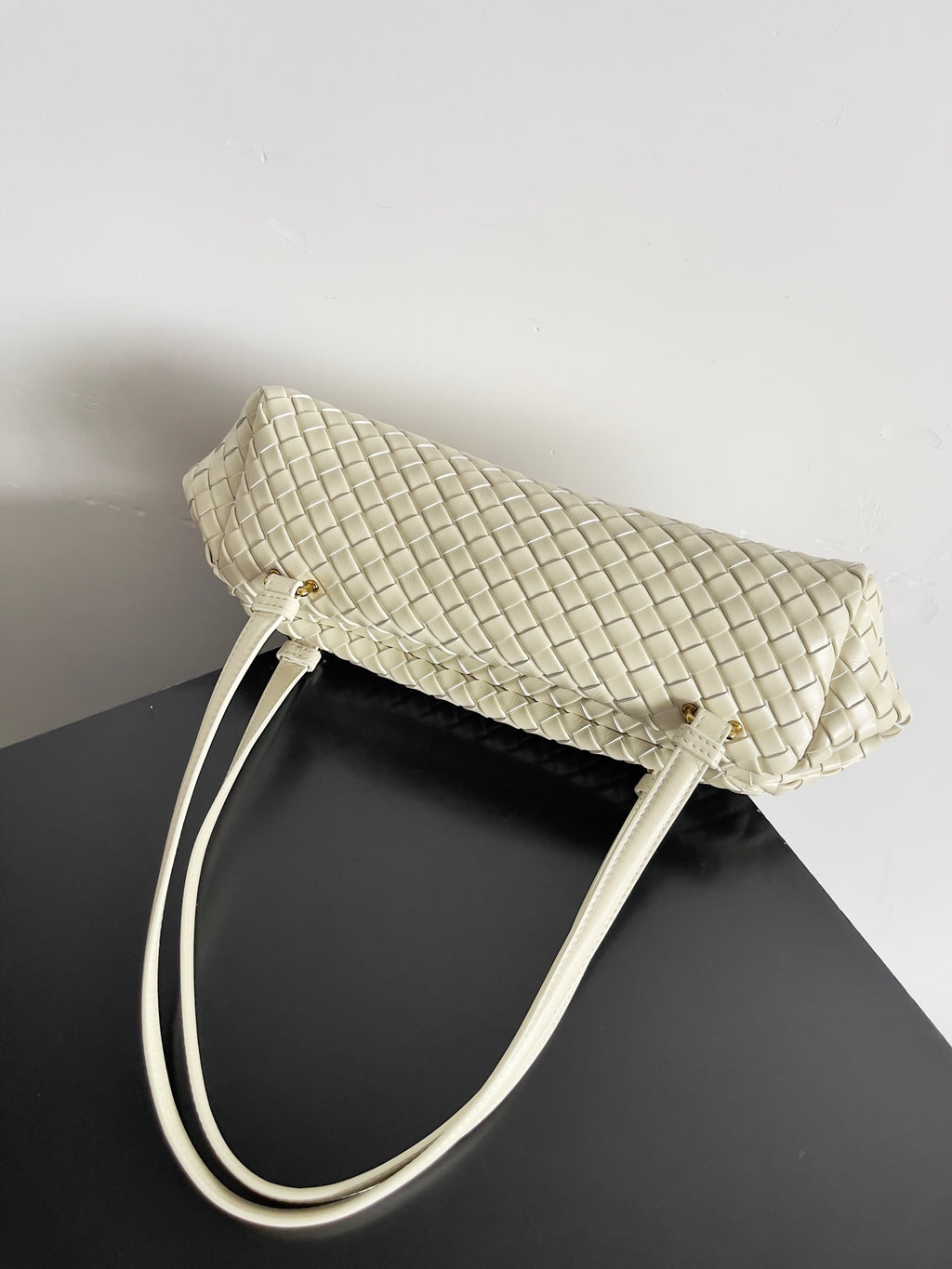 Bottega Veneta 796258 Black Designer Handbag Edition 4 - detail image 5