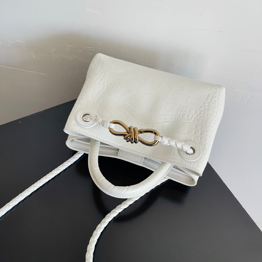 Bottega Veneta 777614 Black Designer Handbag Edition 2 - detail image 6