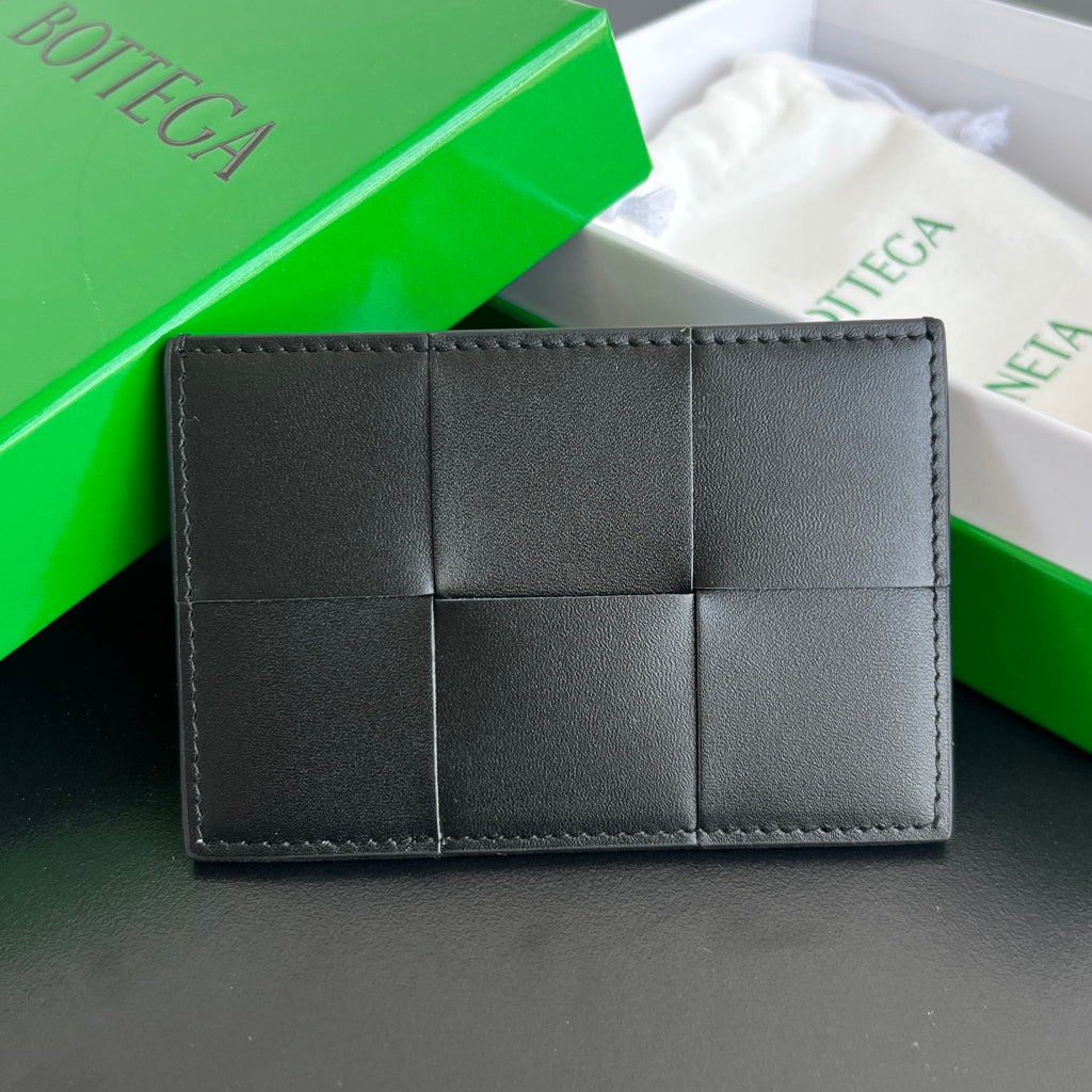 Bottega Veneta Black & Green Card Holder Edition 2