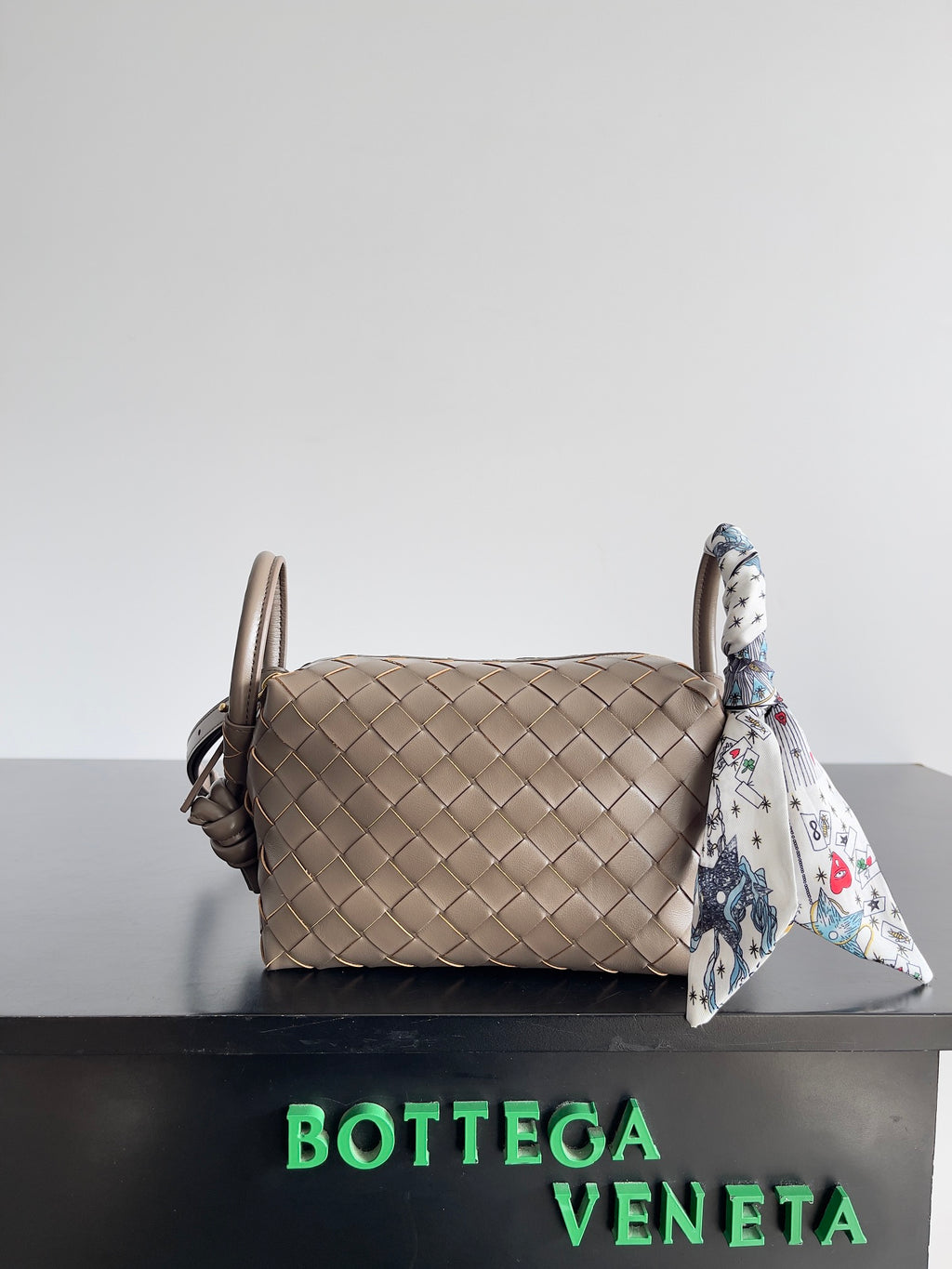 Bottega Veneta Black Designer Scarf Edition 2