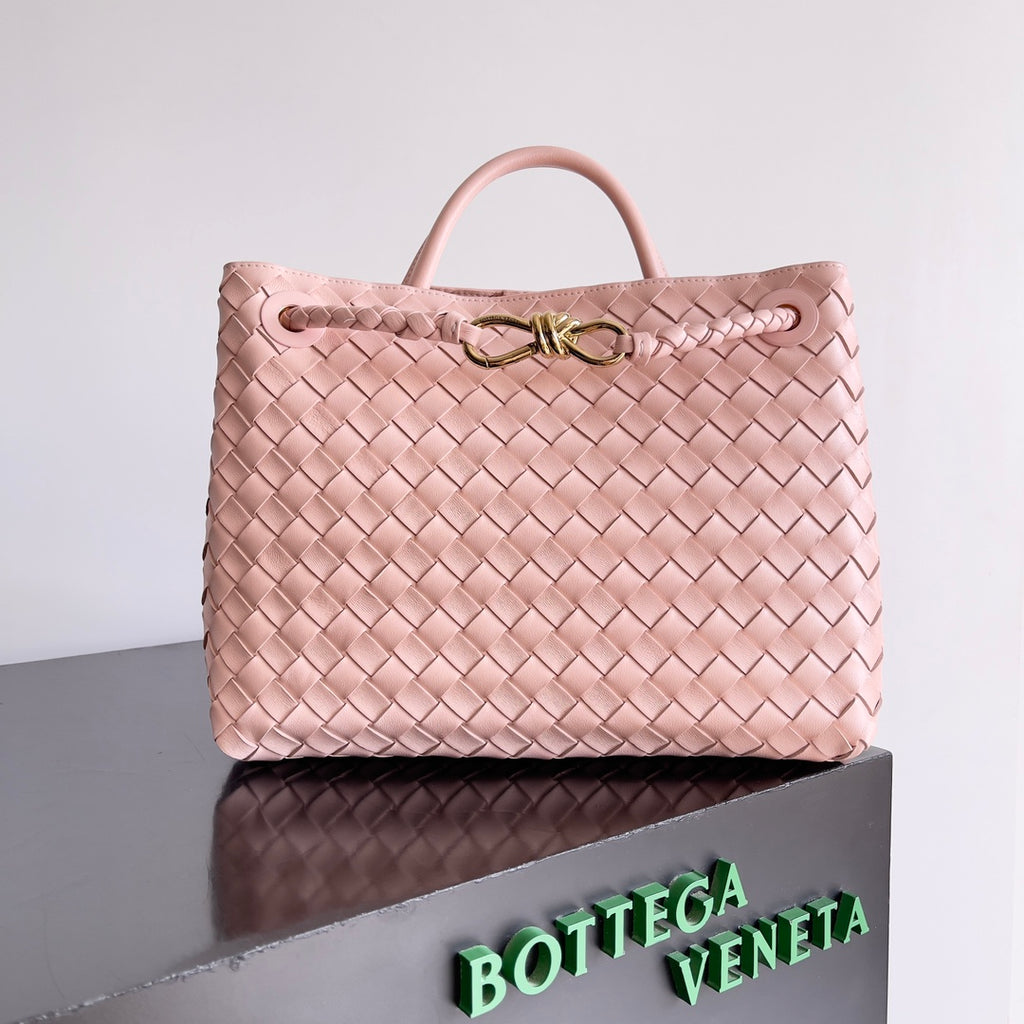 Bottega Veneta 743572 Black Designer Handbag Edition 4