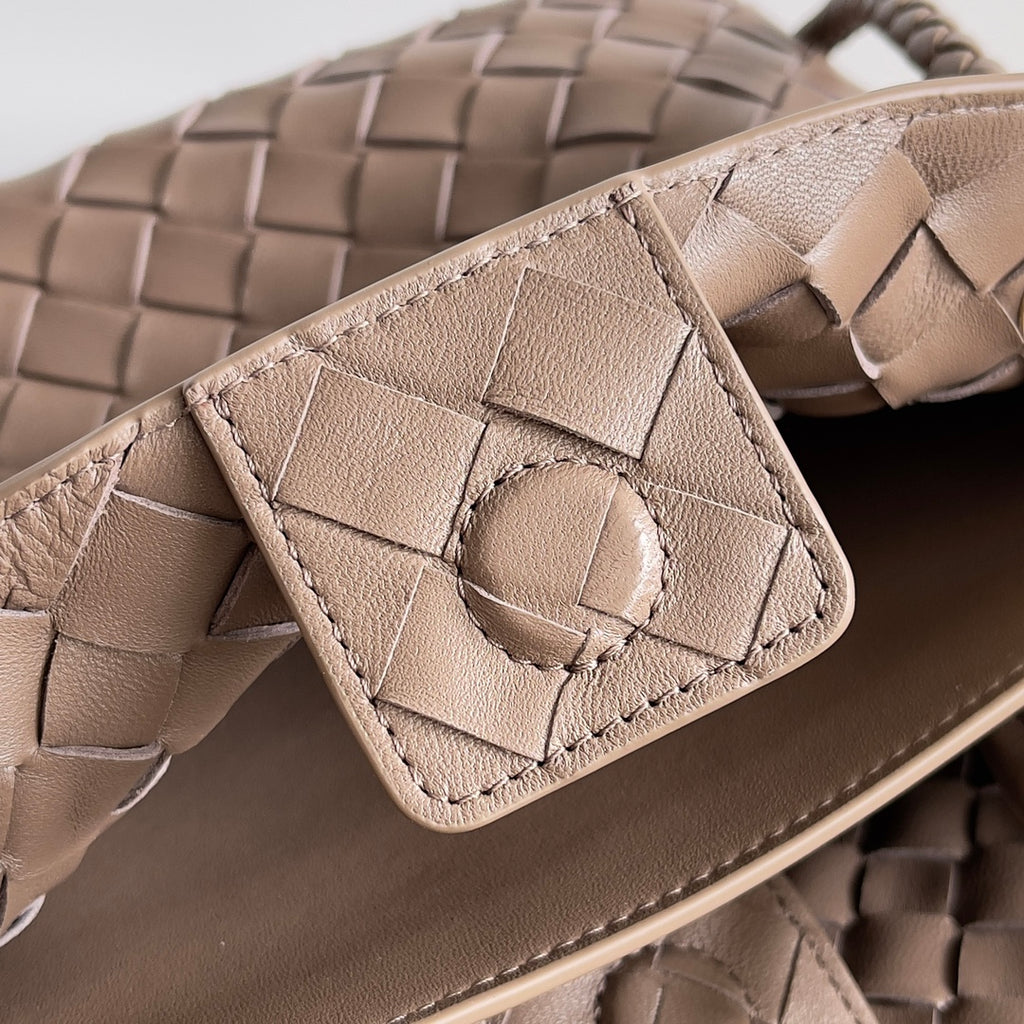 Bottega Veneta 743568 Brown Designer Handbag Edition 9 - detail image 7