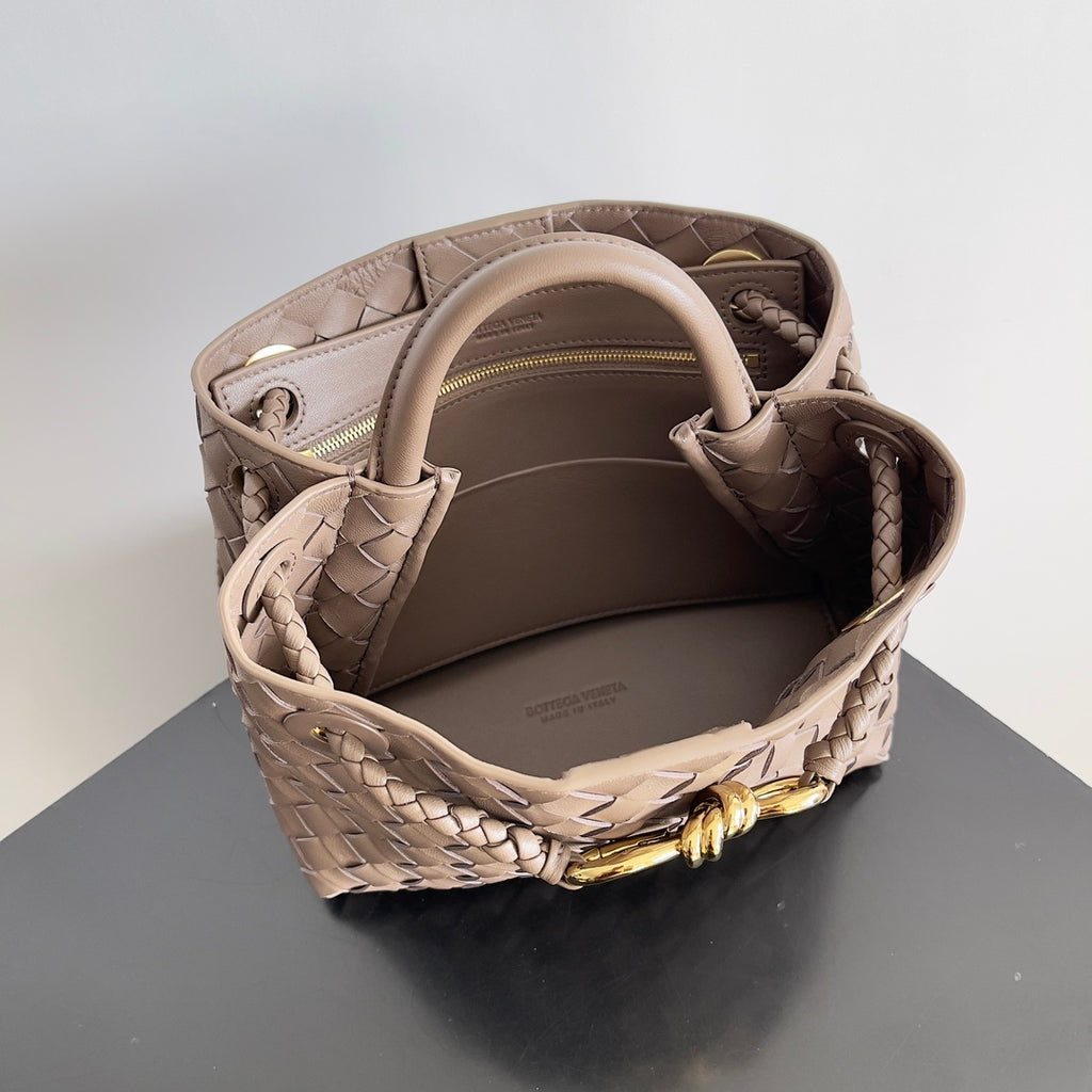 Bottega Veneta 743568 Brown Designer Handbag Edition 9 - detail image 9