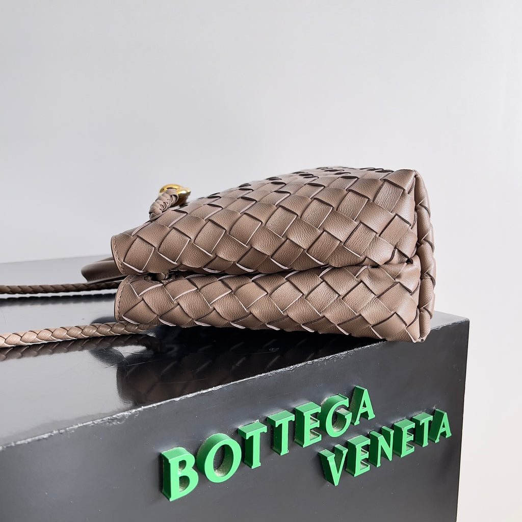 Bottega Veneta 743568 Brown Designer Handbag Edition 9 - detail image 2