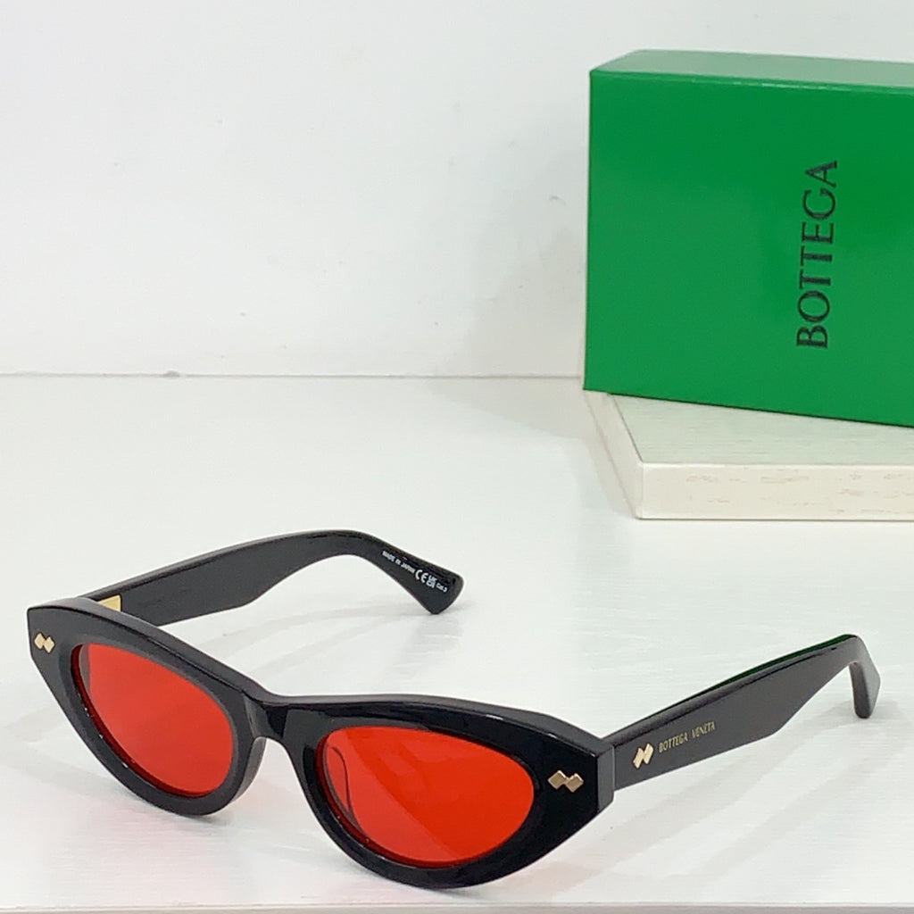 Bottega Veneta BV1350S Green Designer Sunglasses 50-21-145 mm - detail image 8