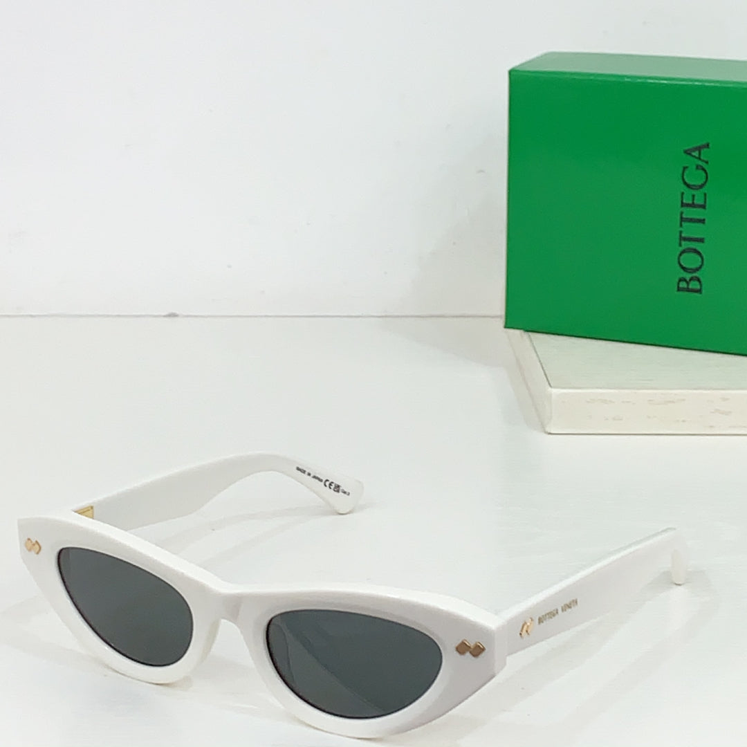Bottega Veneta BV1350S Green Designer Sunglasses 50-21-145 mm - detail image 7