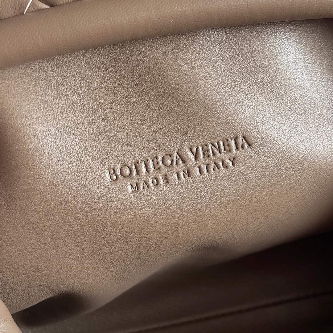 Bottega Veneta 804038 Black & Brown Clutch Bag - detail image 7
