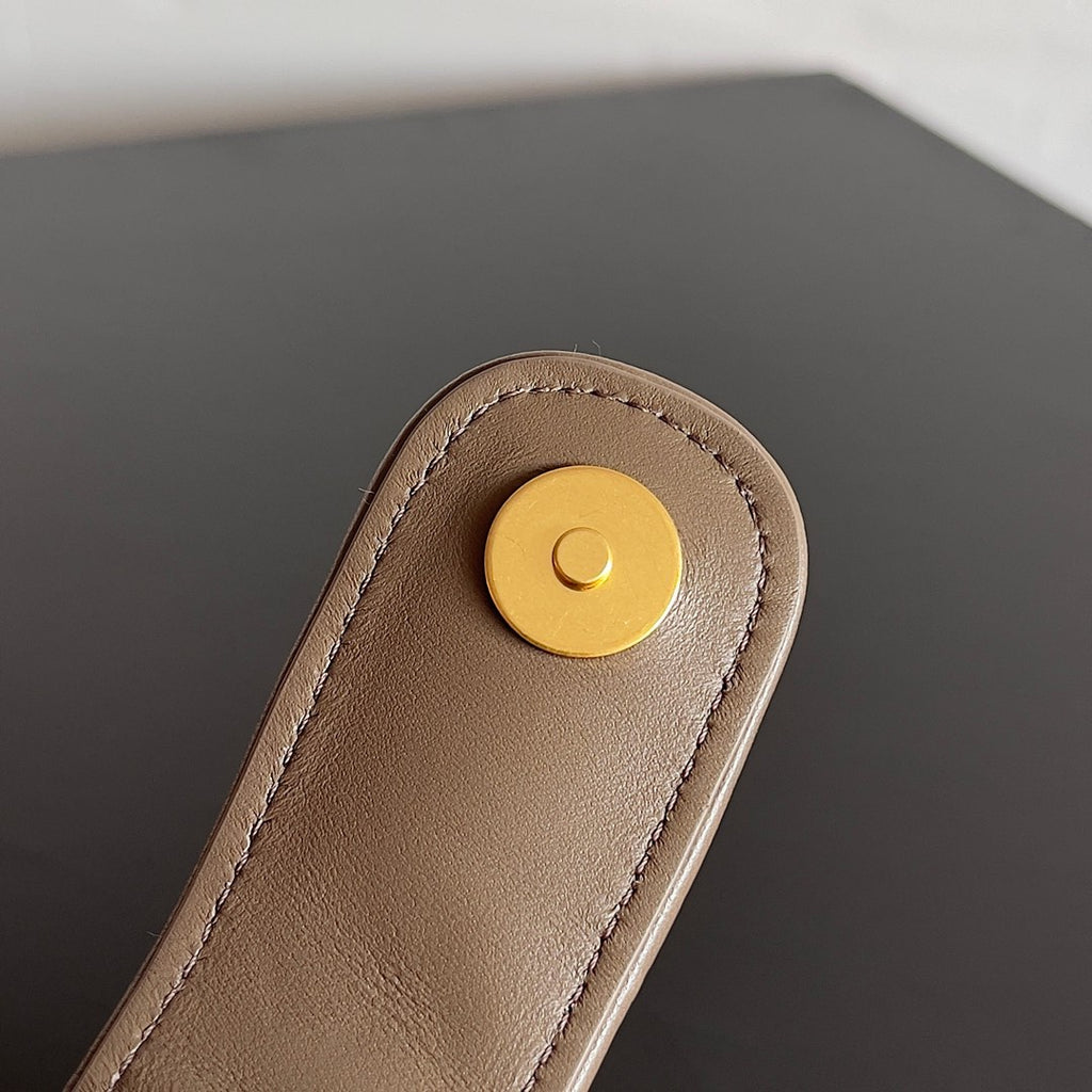 Bottega Veneta 804038 Black & Brown Clutch Bag - detail image 6
