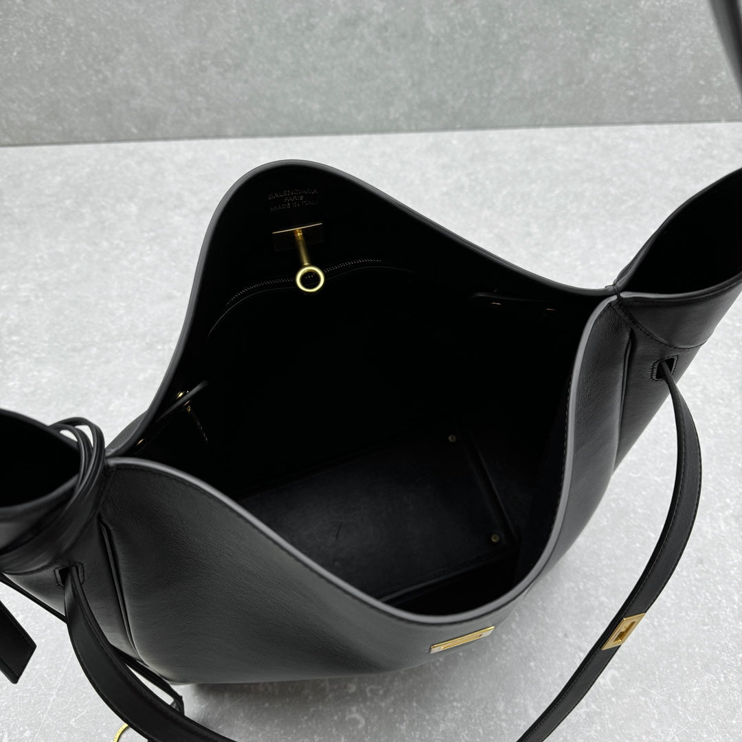 Balenciaga 92881SMALL Black & Red Hobo Bag Edition 3 - detail image 7