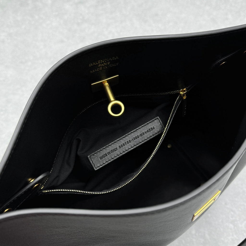Balenciaga 92881SMALL Black & Red Hobo Bag Edition 3 - detail image 9