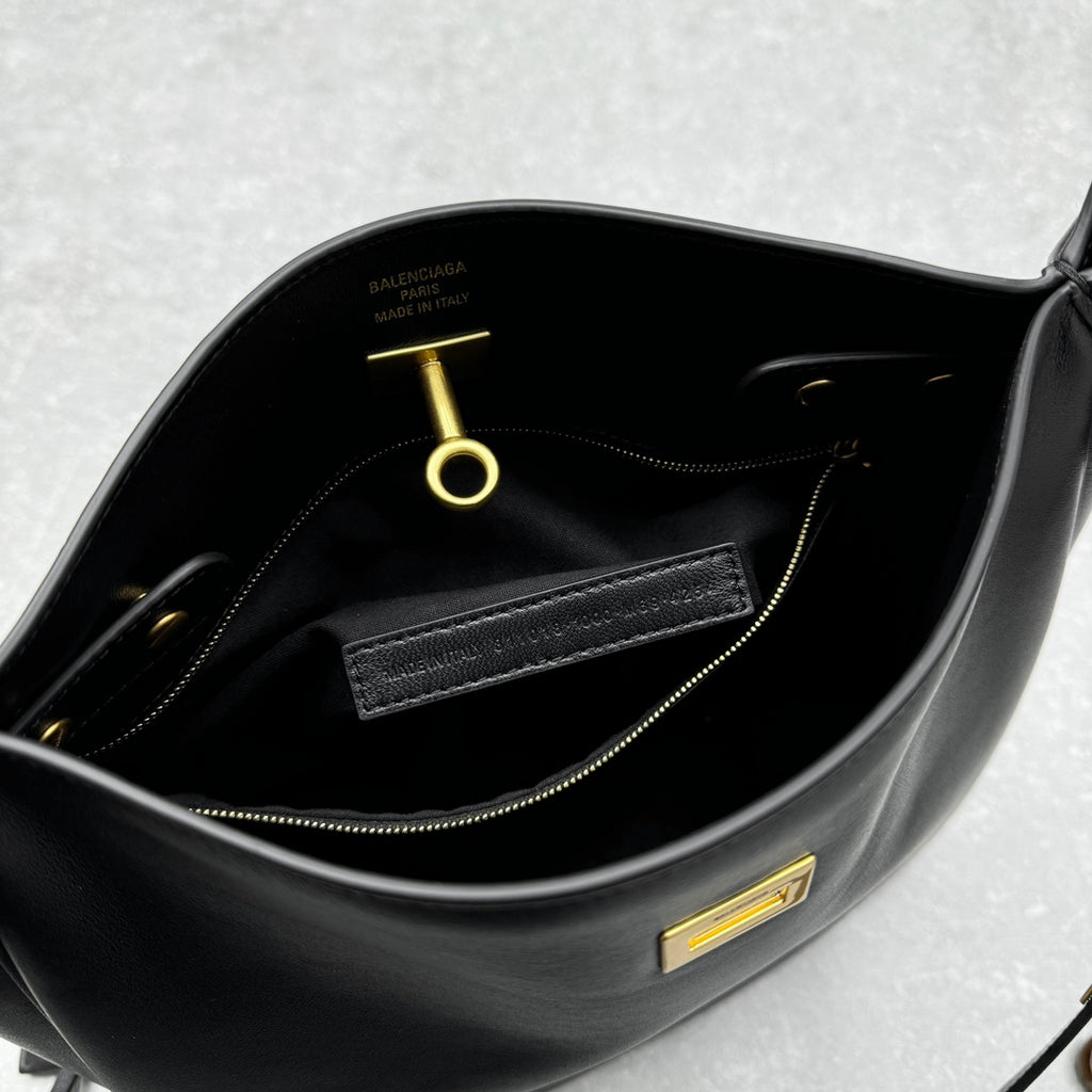 Balenciaga 92881SMALL Black & Red Hobo Bag Edition 2 - detail image 9