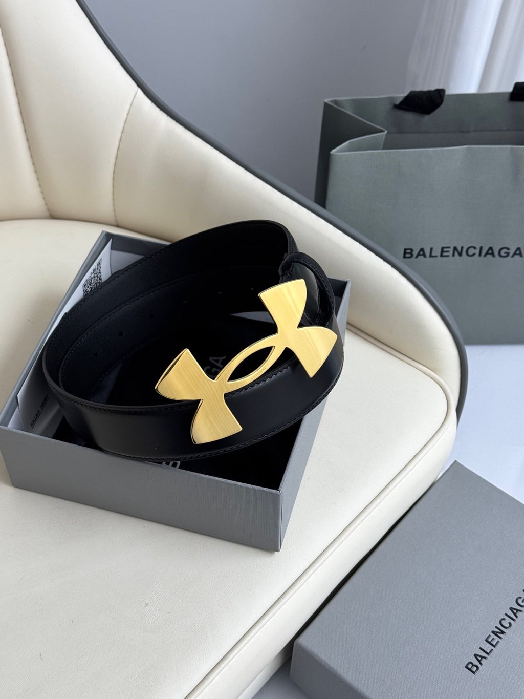 Balenciaga 8119052ABJH1000 Black & Gold Designer Belt
