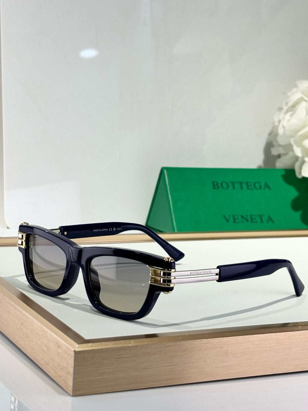 Bottega Veneta BV1308S Green Designer Sunglasses 50-19-145 mm - detail image 4