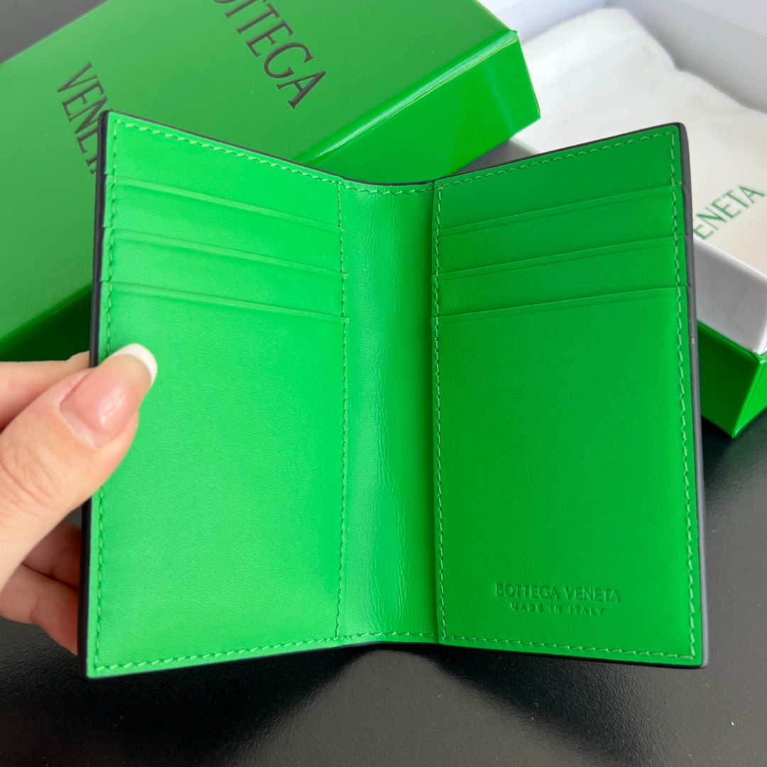 Bottega Veneta Black & Green Card Holder Edition 6 - detail image 5