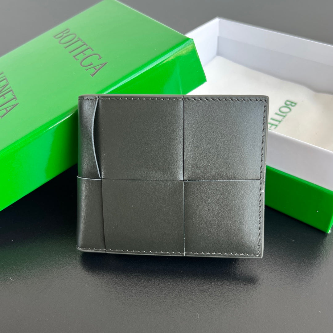 Bottega Veneta Dark Green Designer Wallet Edition 4
