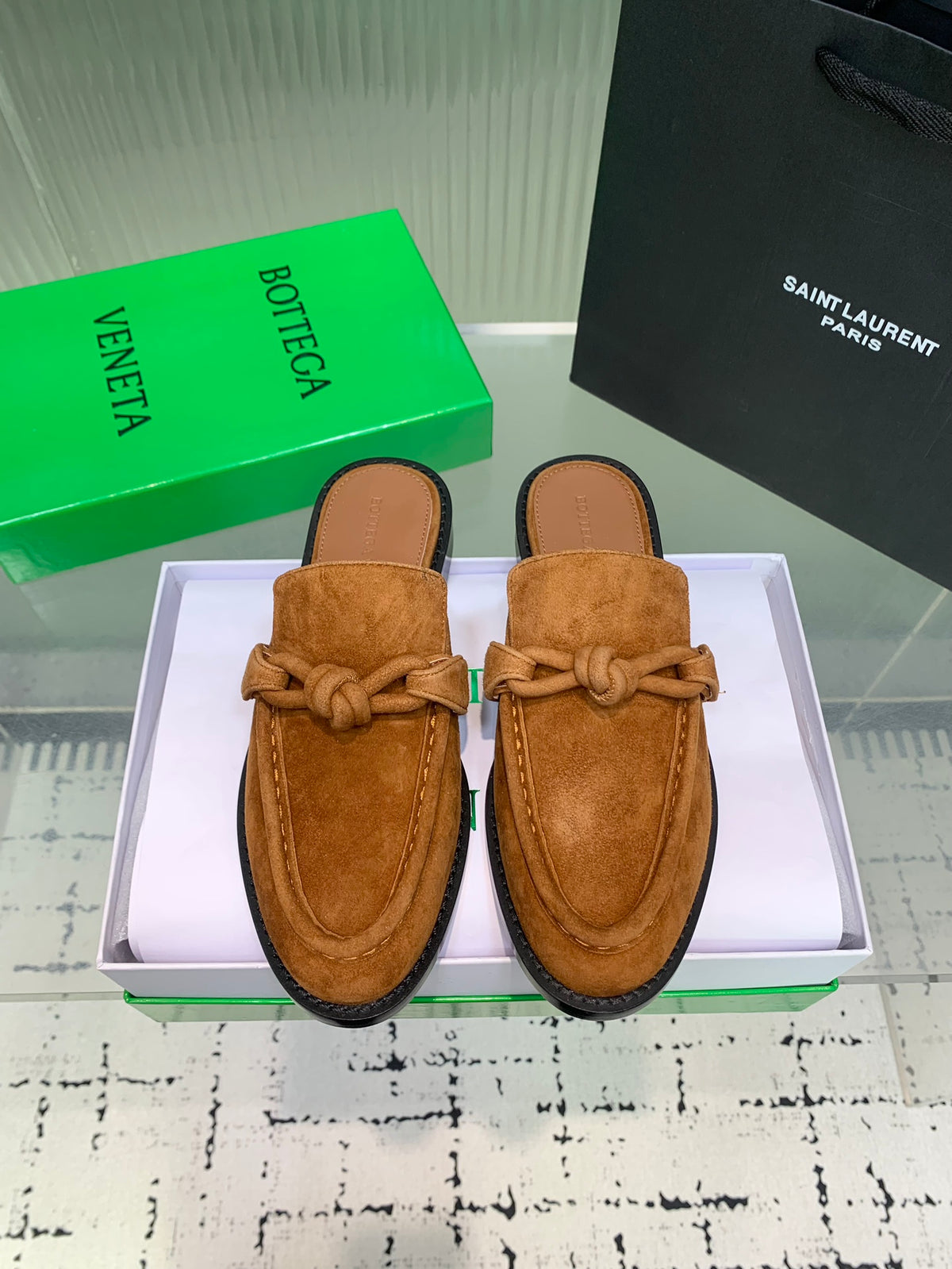 Bottega Veneta 40.41.42 Brown Slides EU 35-42