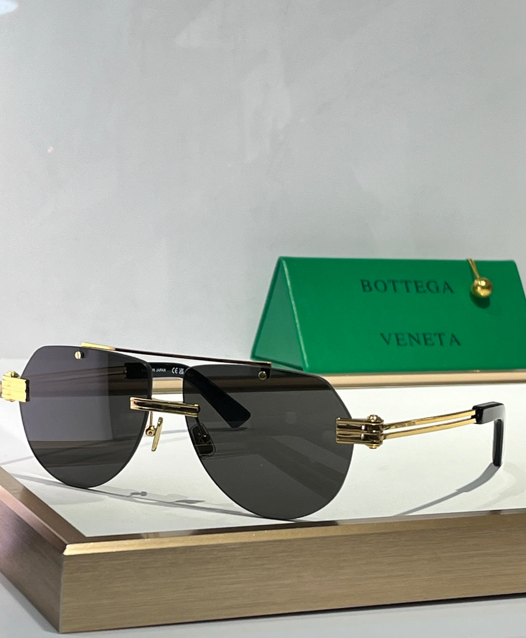 Bottega Veneta BV1342S Green Designer Sunglasses 50-13-145 mm Edition 2 - detail image 2