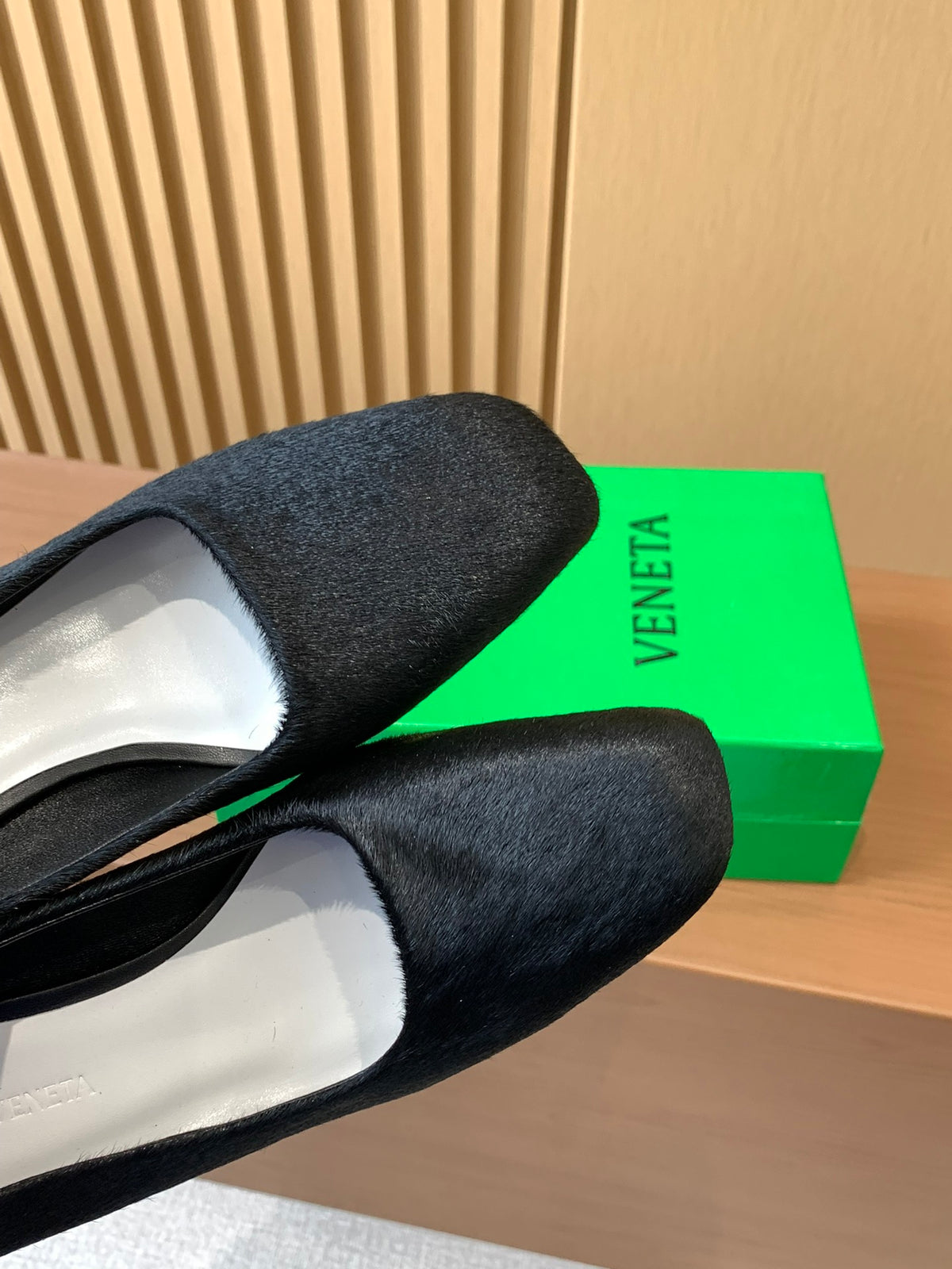 Bottega Veneta Rose Gold & Green Flats EU 35-39 - detail image 7