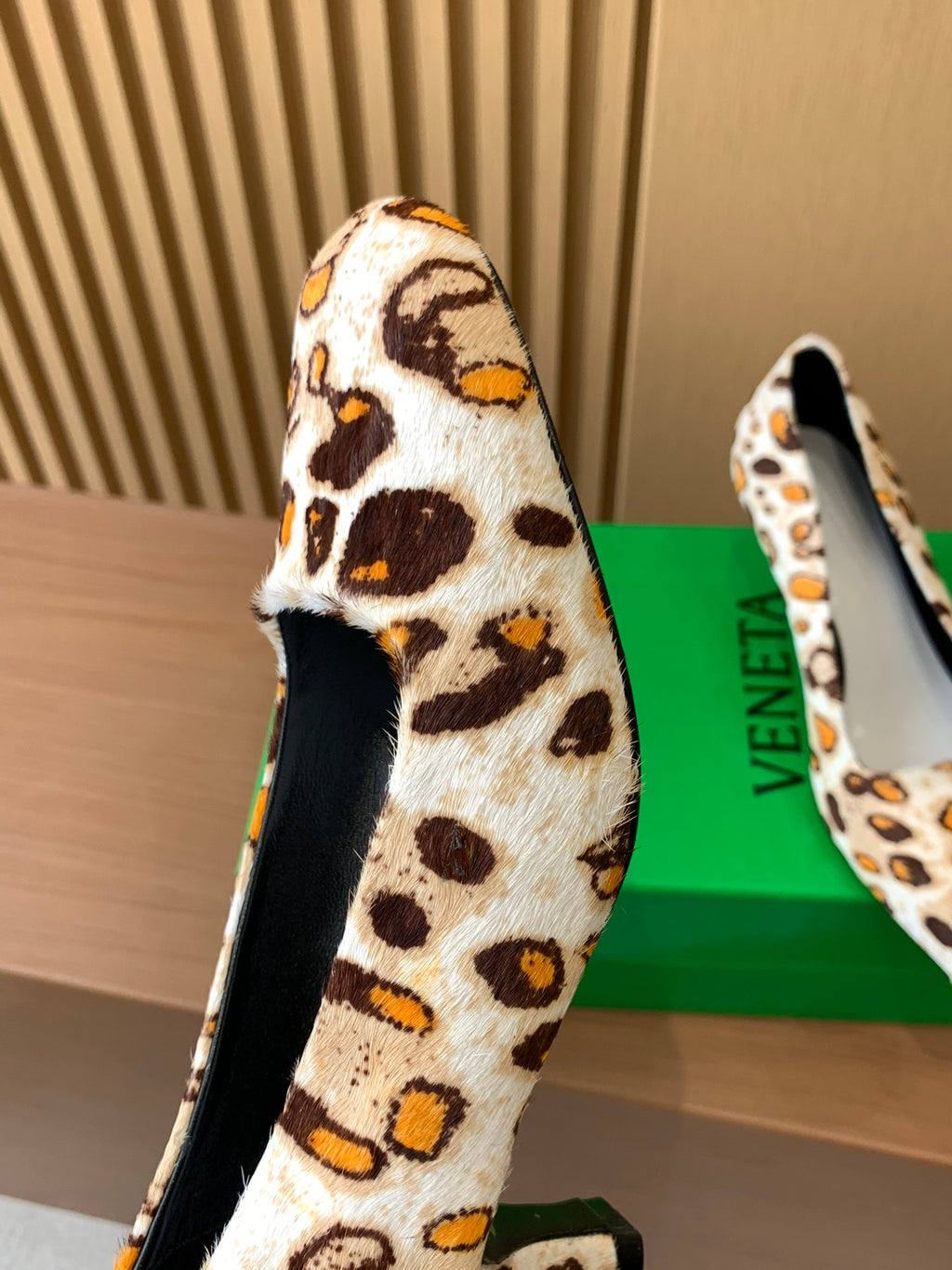 Bottega Veneta Rose Gold & Green Designer Shoes EU 35-39 - detail image 7
