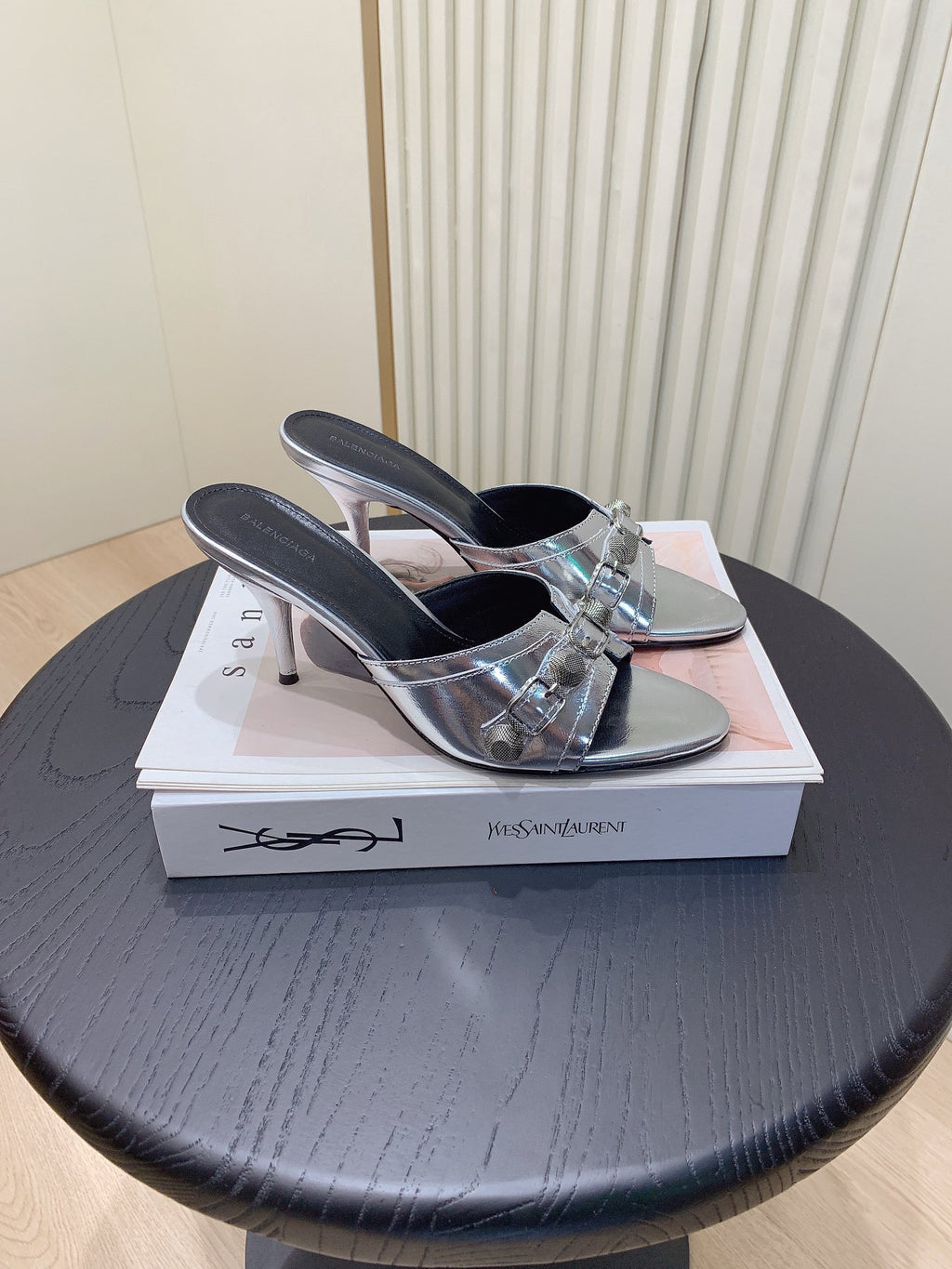 Balenciaga Black Slides EU 35-39 - detail image 2