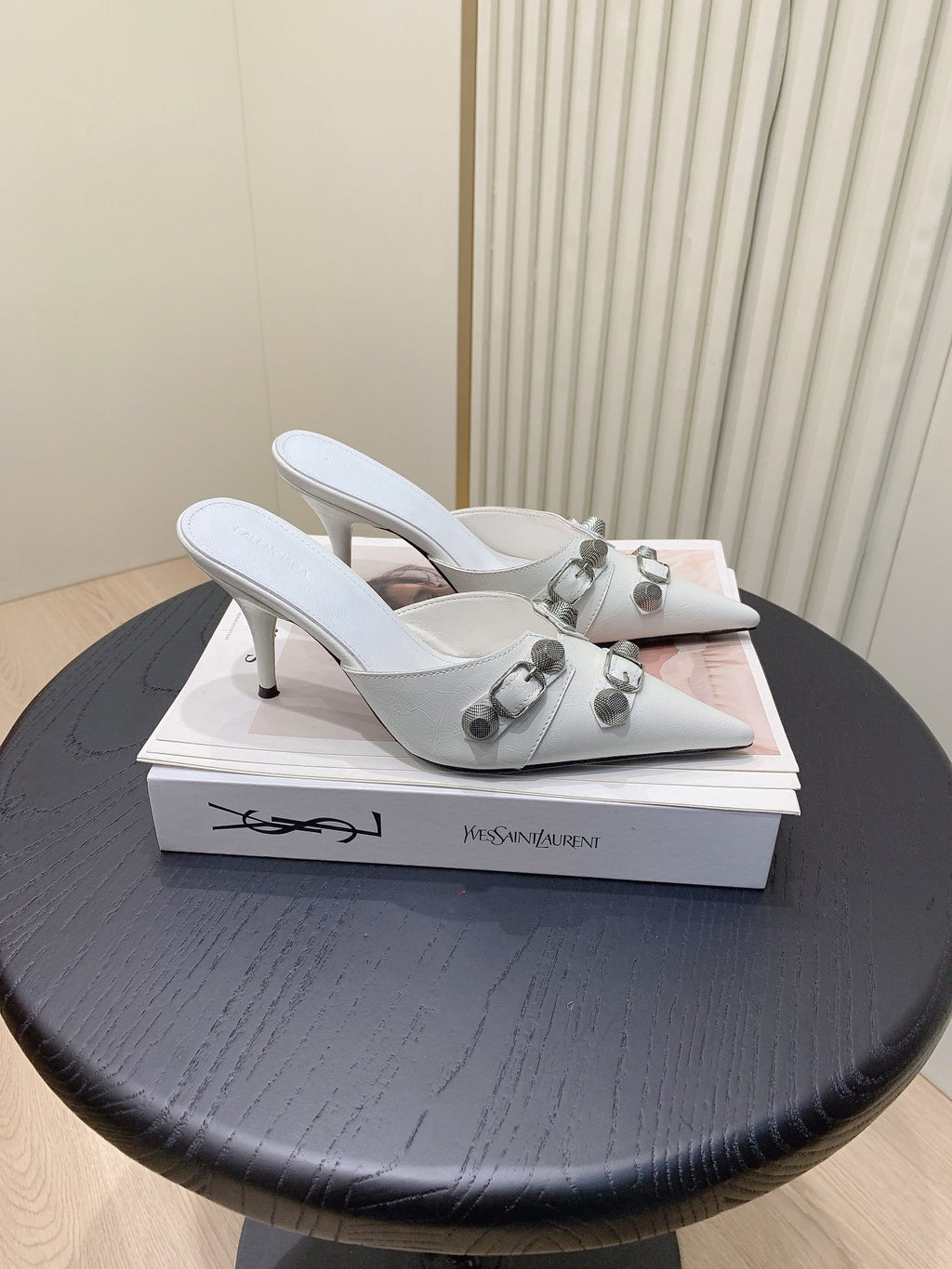 Balenciaga Gray Slides EU 35-39 Edition 2 - detail image 2